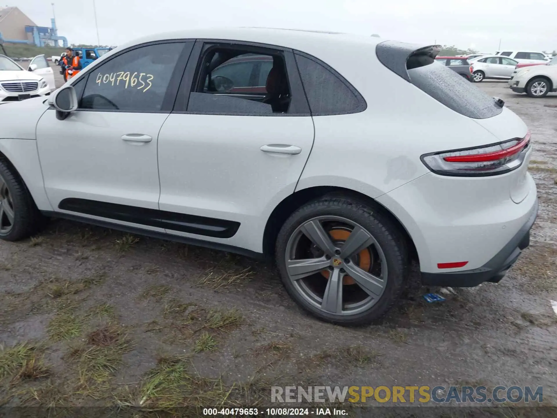 3 Фотография поврежденного автомобиля WP1AA2A51NLB09823 PORSCHE MACAN 2022