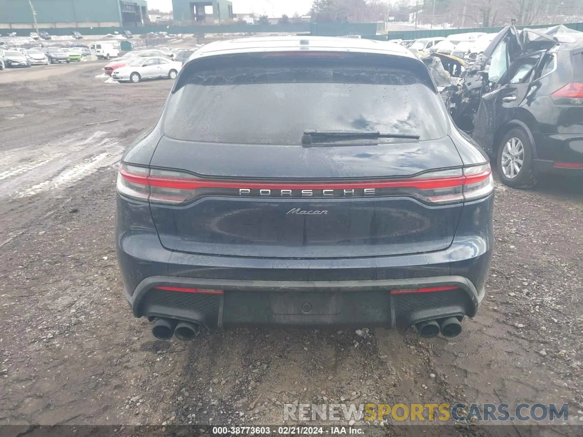 16 Photograph of a damaged car WP1AA2A53NLB02842 PORSCHE MACAN 2022