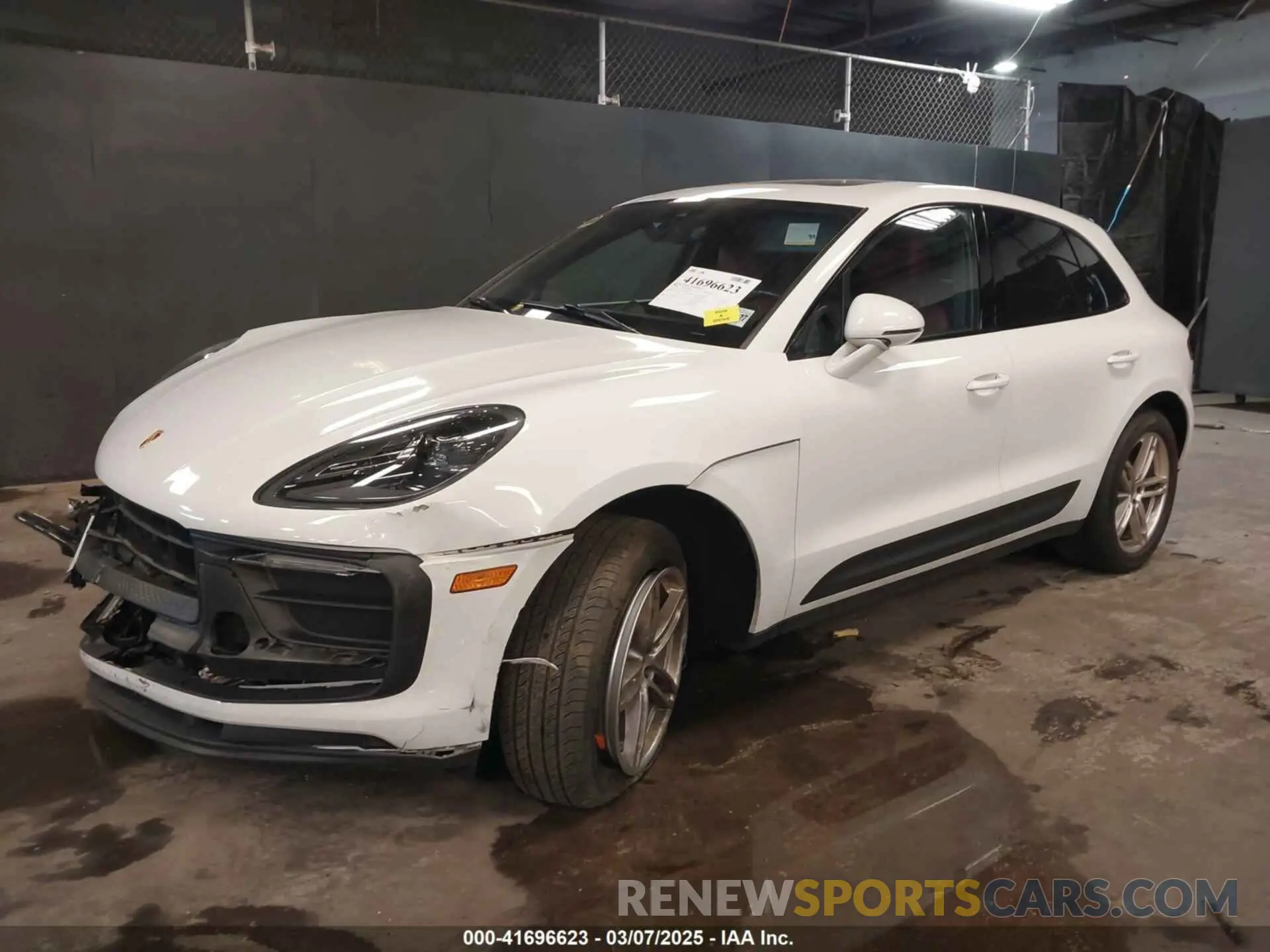 2 Фотография поврежденного автомобиля WP1AA2A54NLB03594 PORSCHE MACAN 2022