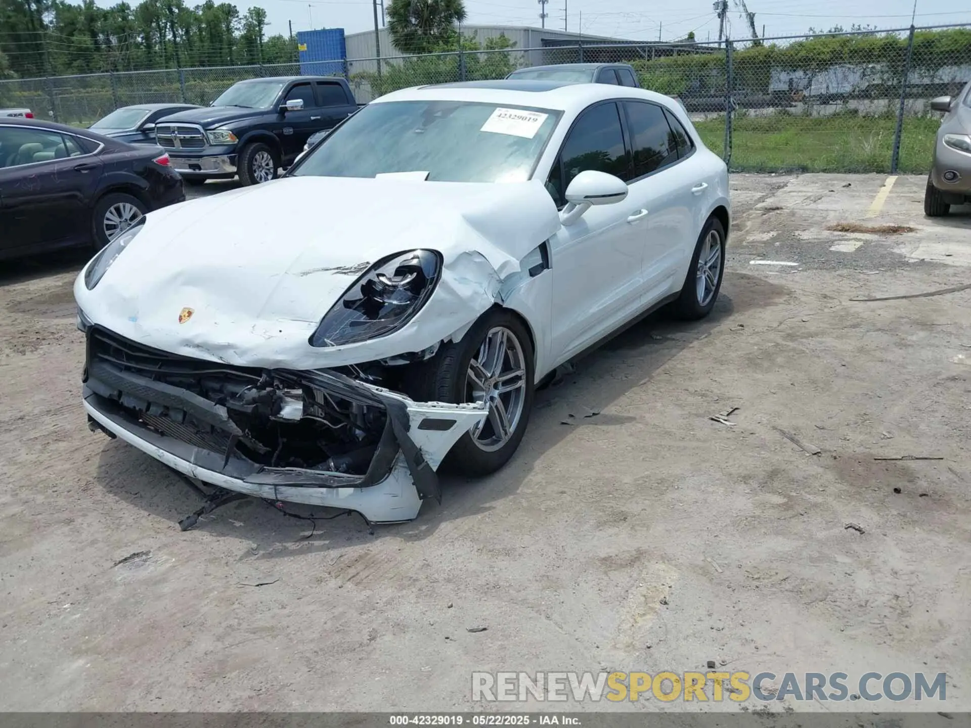 2 Photograph of a damaged car WP1AA2A54NLB07869 PORSCHE MACAN 2022