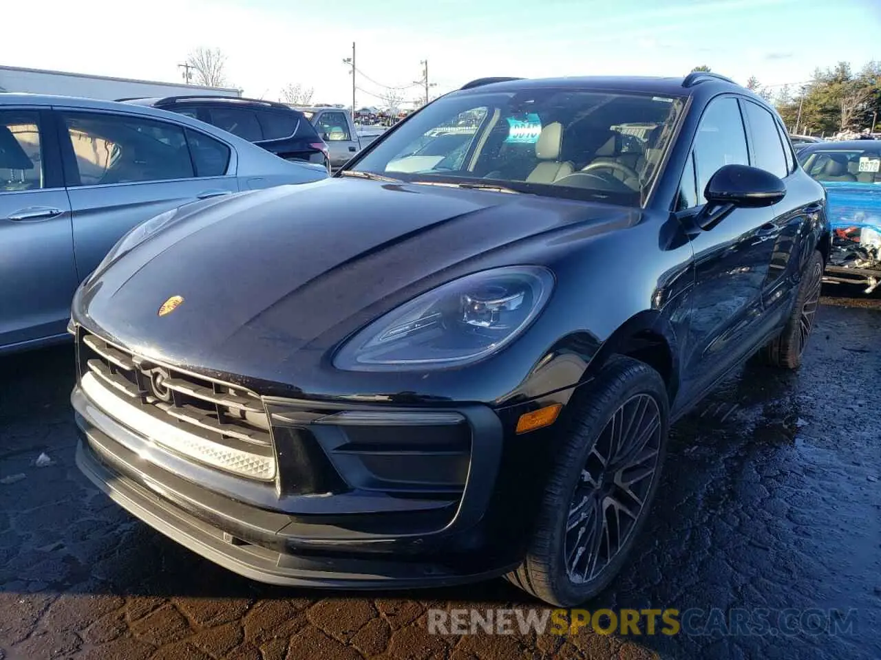 1 Photograph of a damaged car WP1AA2A54NLB07905 PORSCHE MACAN 2022