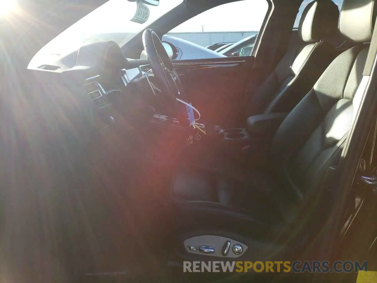 7 Photograph of a damaged car WP1AA2A54NLB07905 PORSCHE MACAN 2022