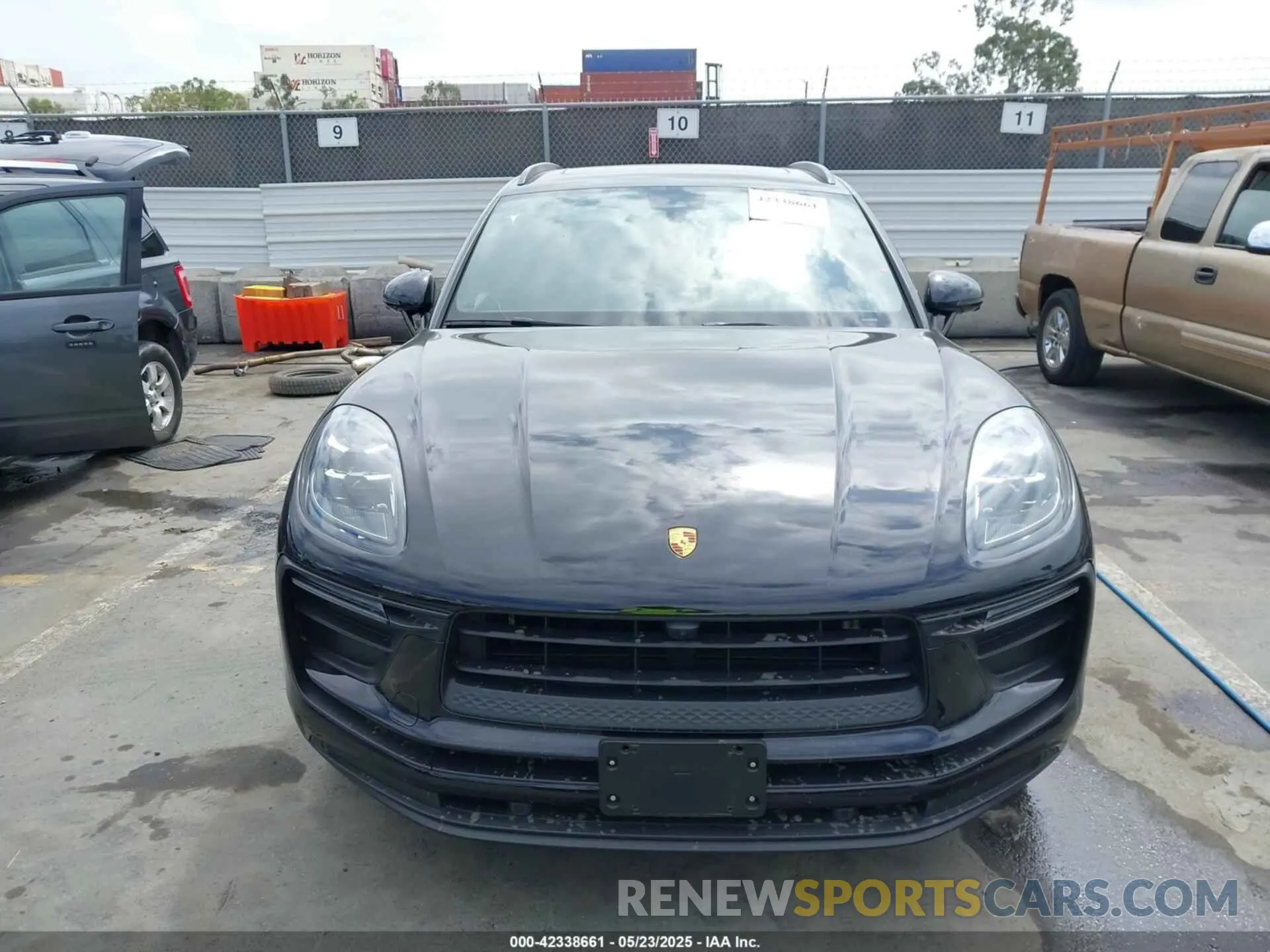 13 Photograph of a damaged car WP1AA2A55NLB00378 PORSCHE MACAN 2022