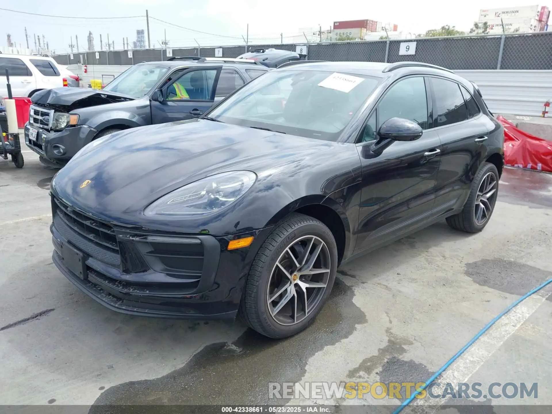 2 Photograph of a damaged car WP1AA2A55NLB00378 PORSCHE MACAN 2022