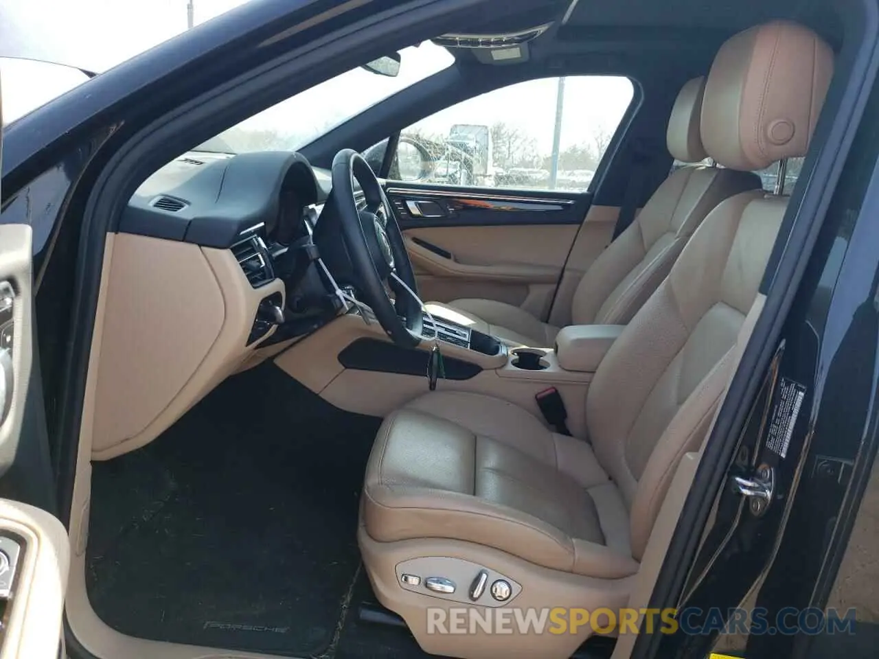 7 Photograph of a damaged car WP1AA2A55NLB10358 PORSCHE MACAN 2022