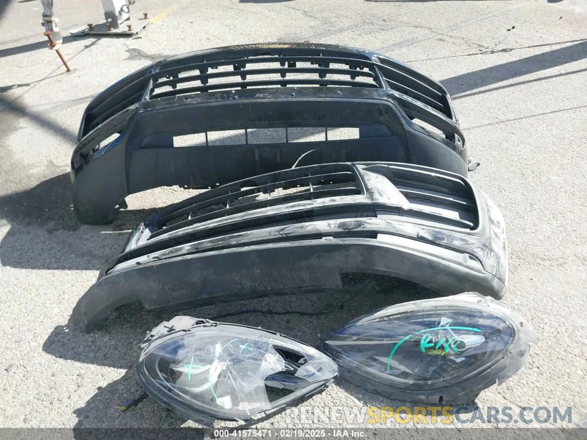 12 Фотография поврежденного автомобиля WP1AA2A56NLB01345 PORSCHE MACAN 2022