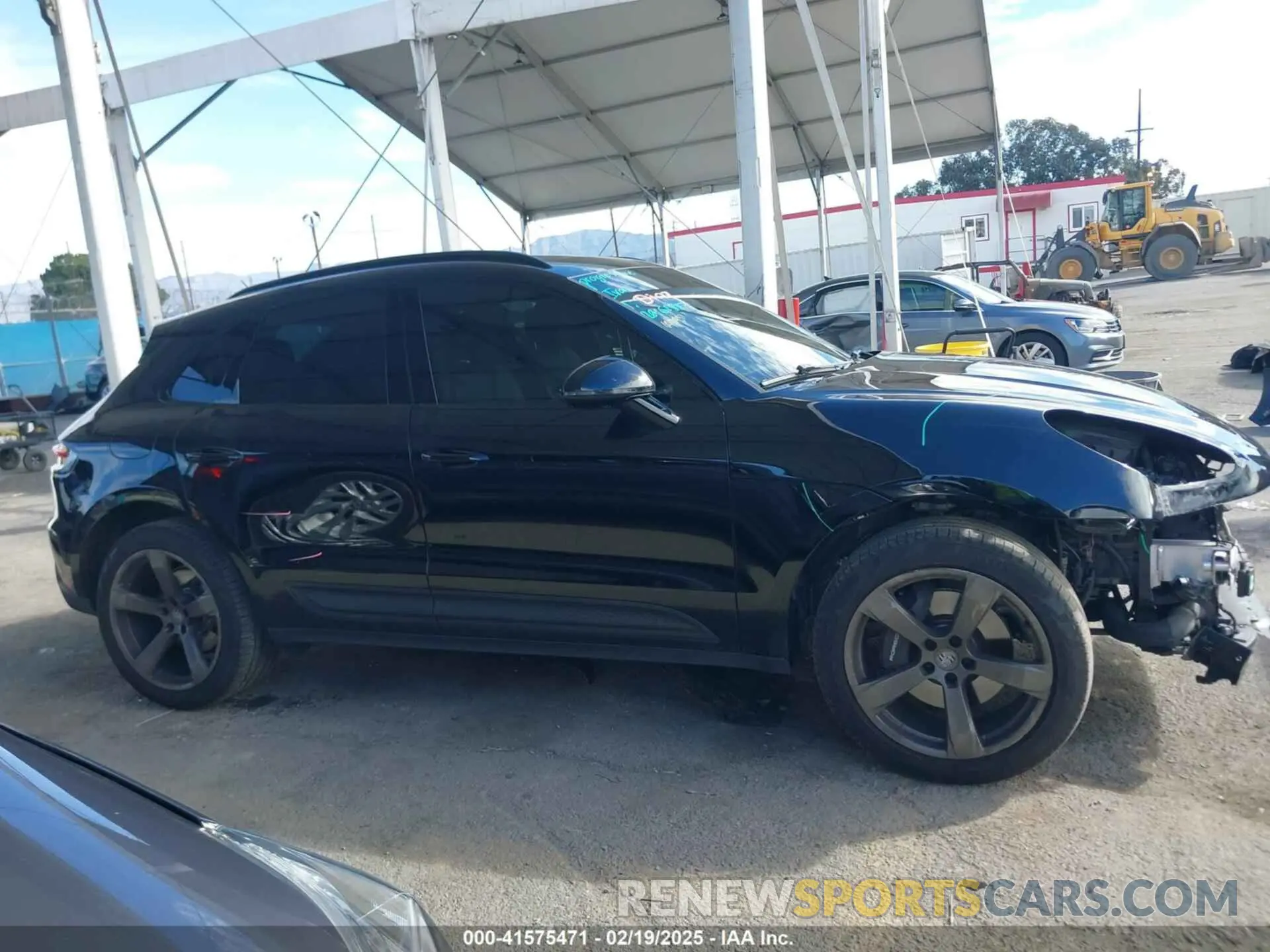 14 Фотография поврежденного автомобиля WP1AA2A56NLB01345 PORSCHE MACAN 2022