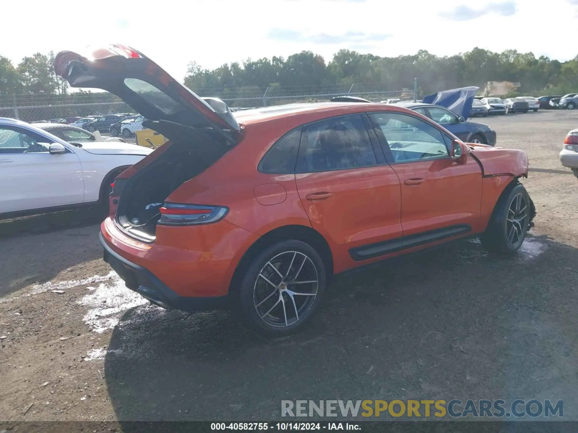 4 Фотография поврежденного автомобиля WP1AA2A56NLB02687 PORSCHE MACAN 2022