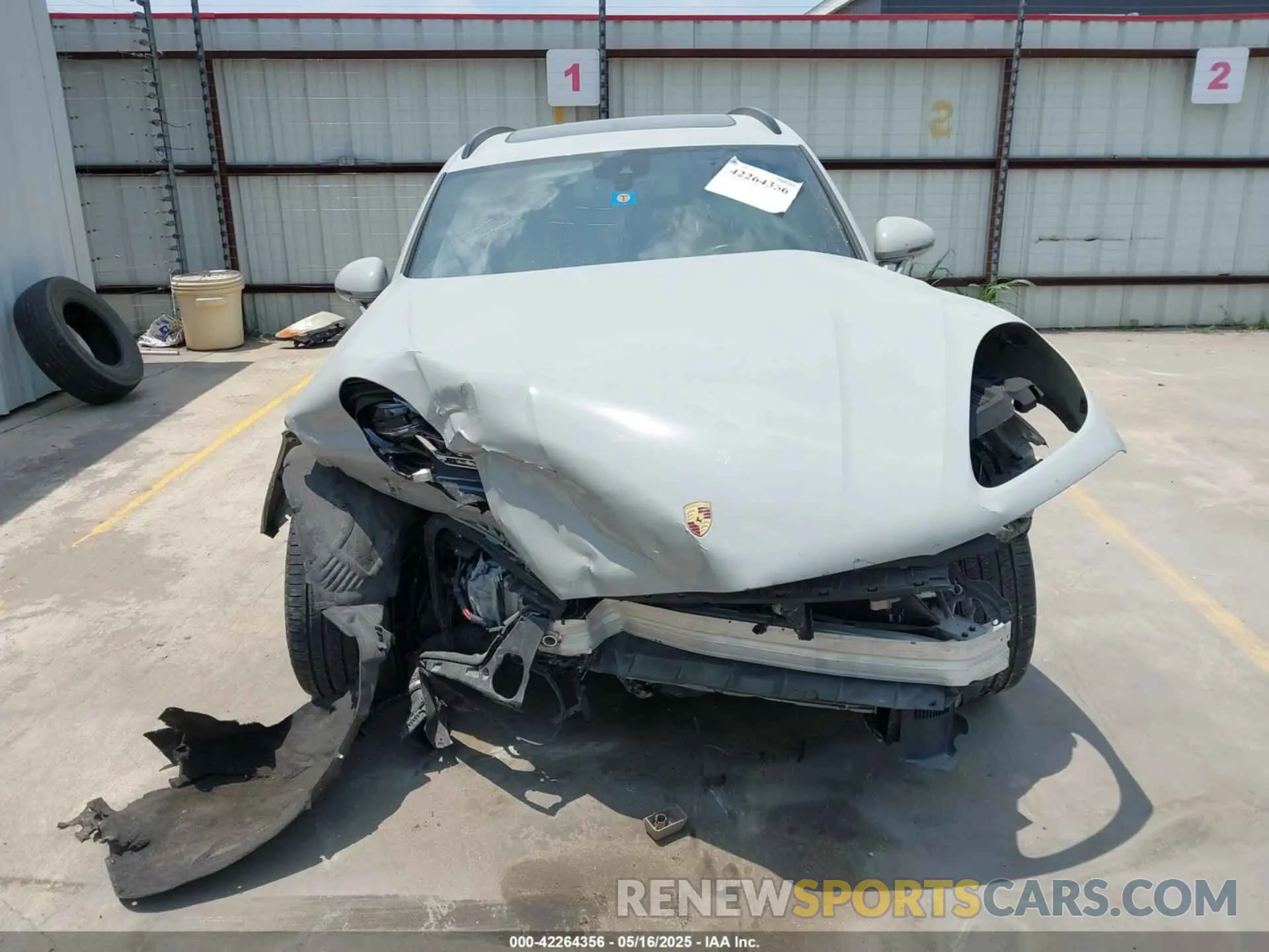 12 Photograph of a damaged car WP1AA2A56NLB11535 PORSCHE MACAN 2022