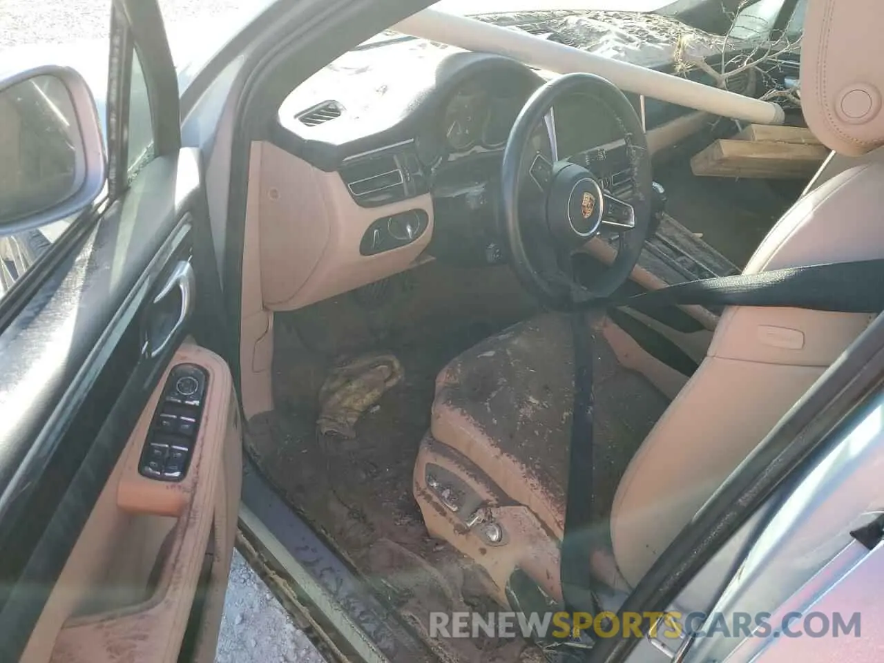 8 Photograph of a damaged car WP1AA2A5XNLB04636 PORSCHE MACAN 2022