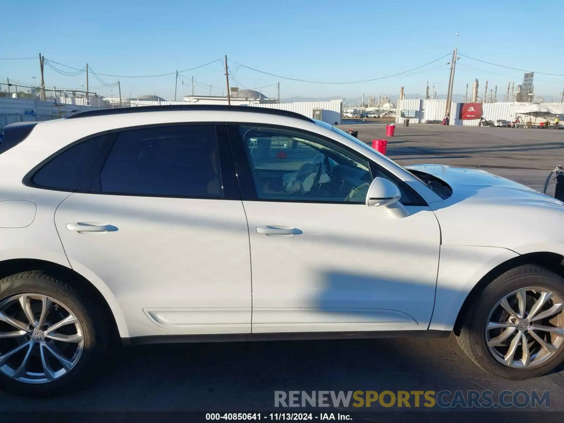 13 Photograph of a damaged car WP1AA2A5XNLB07407 PORSCHE MACAN 2022