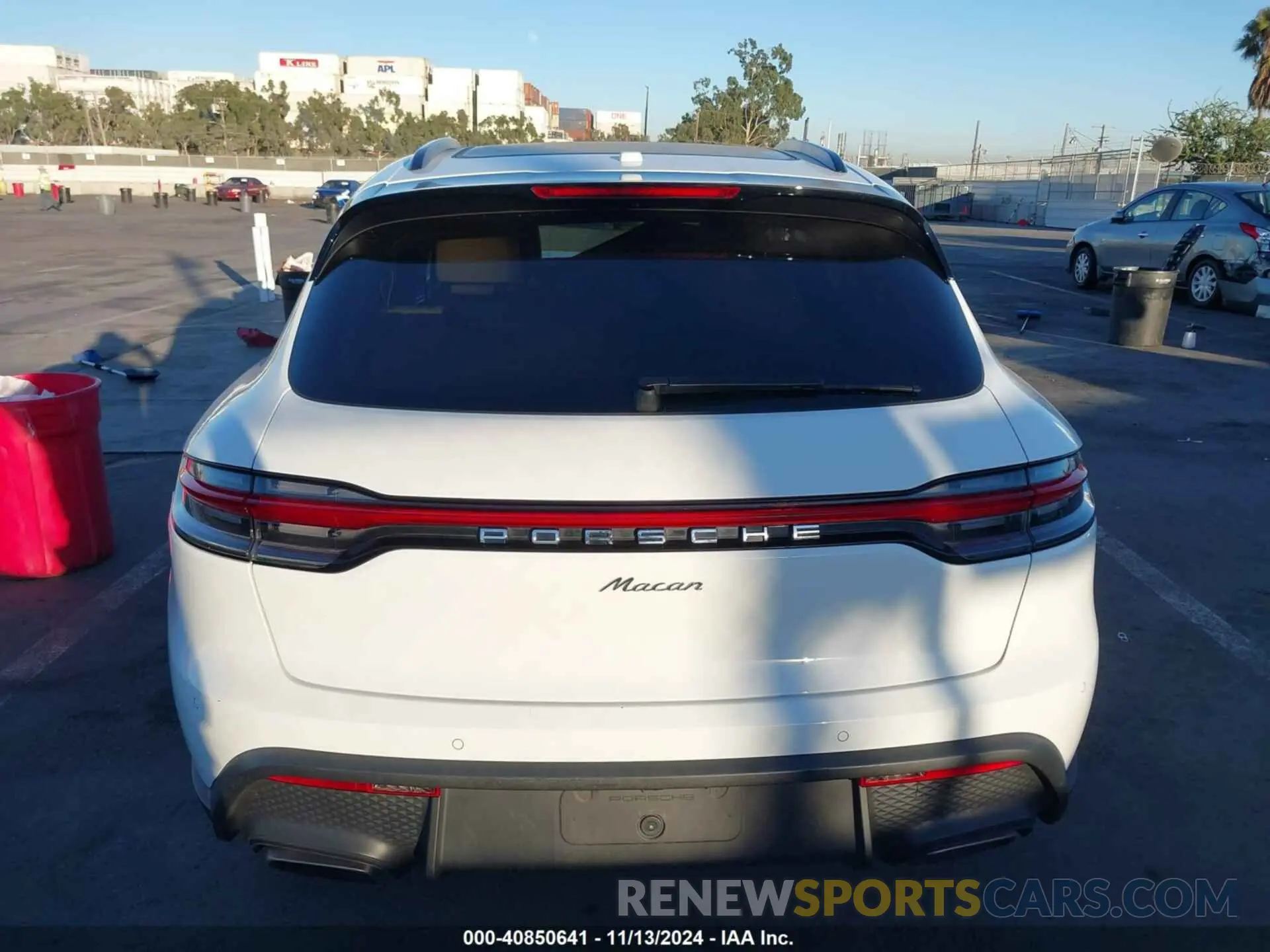 16 Photograph of a damaged car WP1AA2A5XNLB07407 PORSCHE MACAN 2022