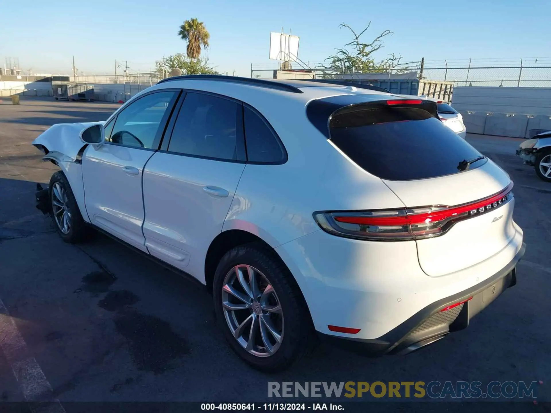 3 Photograph of a damaged car WP1AA2A5XNLB07407 PORSCHE MACAN 2022