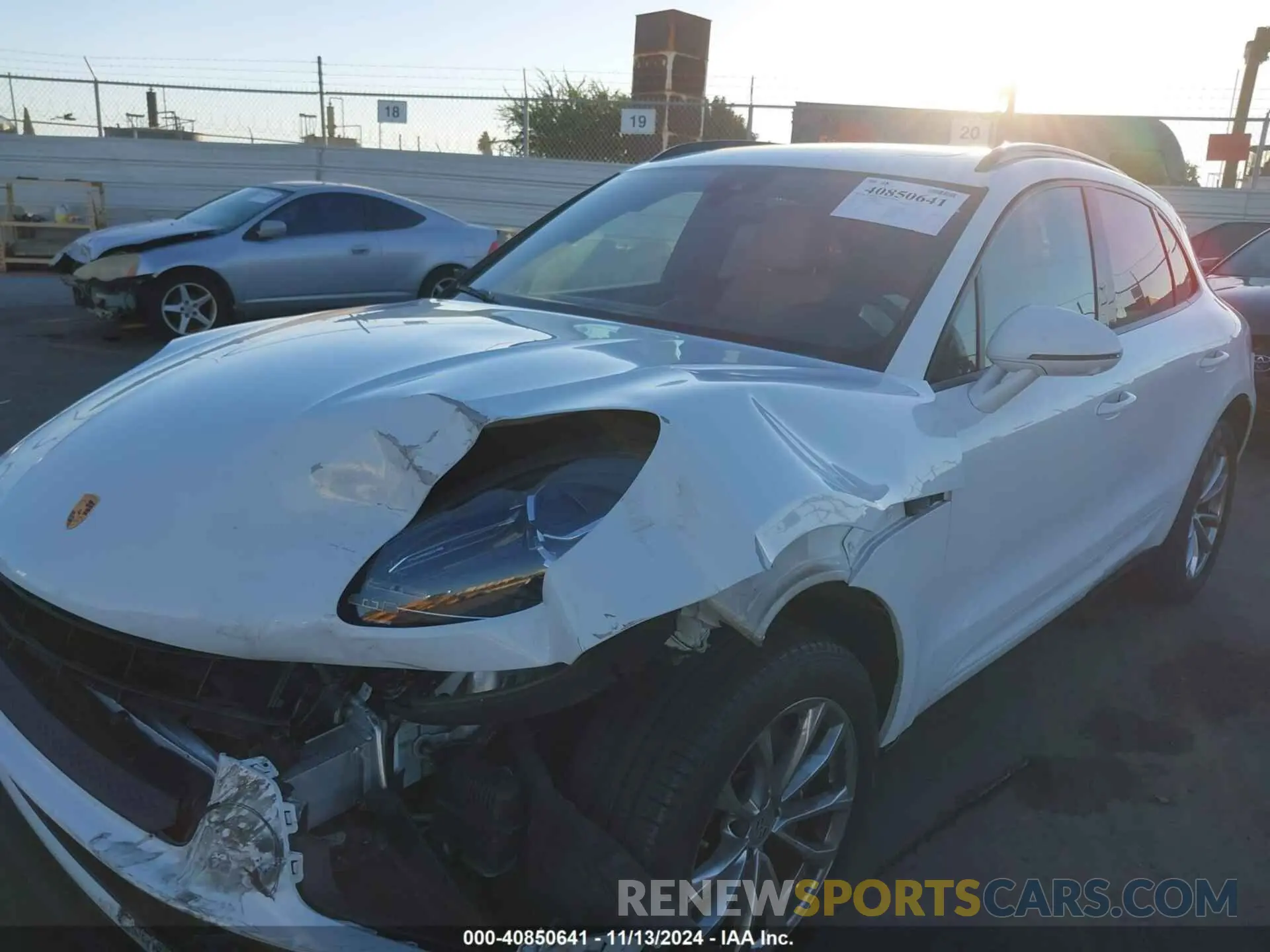 6 Photograph of a damaged car WP1AA2A5XNLB07407 PORSCHE MACAN 2022