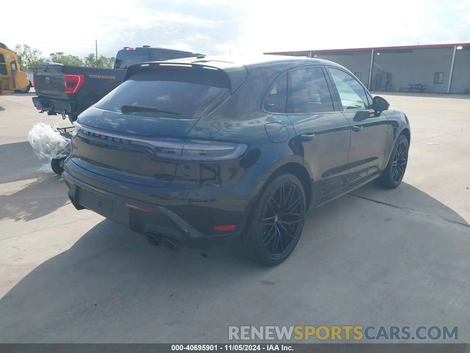 4 Фотография поврежденного автомобиля WP1AF2A52NLB32416 PORSCHE MACAN 2022