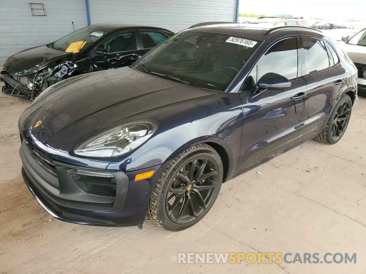 1 Фотография поврежденного автомобиля WP1AF2A5XNLB31384 PORSCHE MACAN 2022