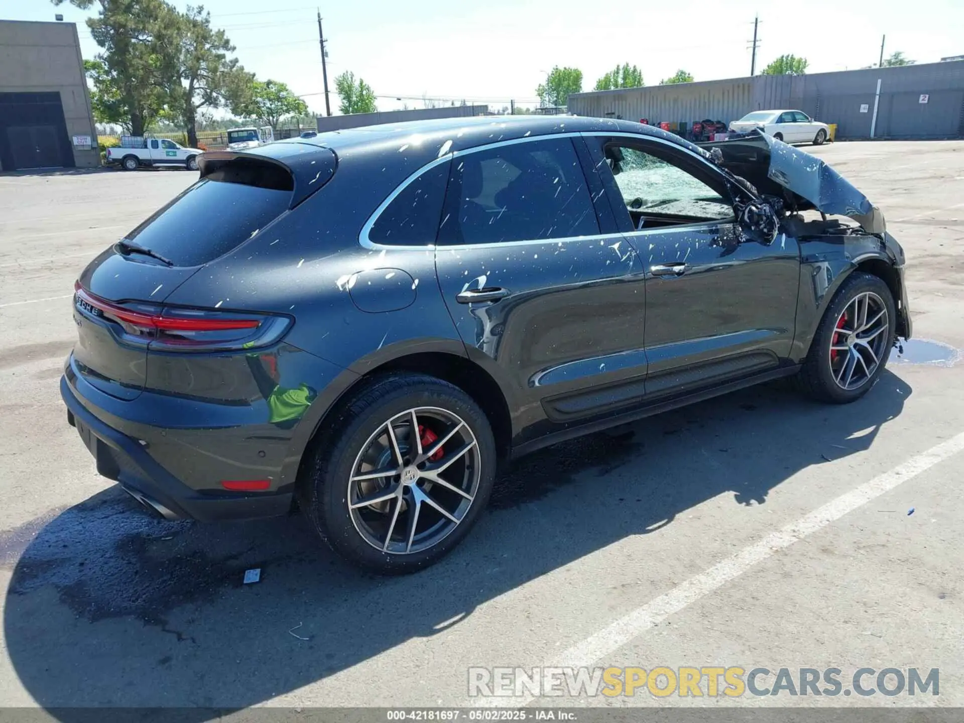 4 Фотография поврежденного автомобиля WP1AG2A53NLB21728 PORSCHE MACAN 2022