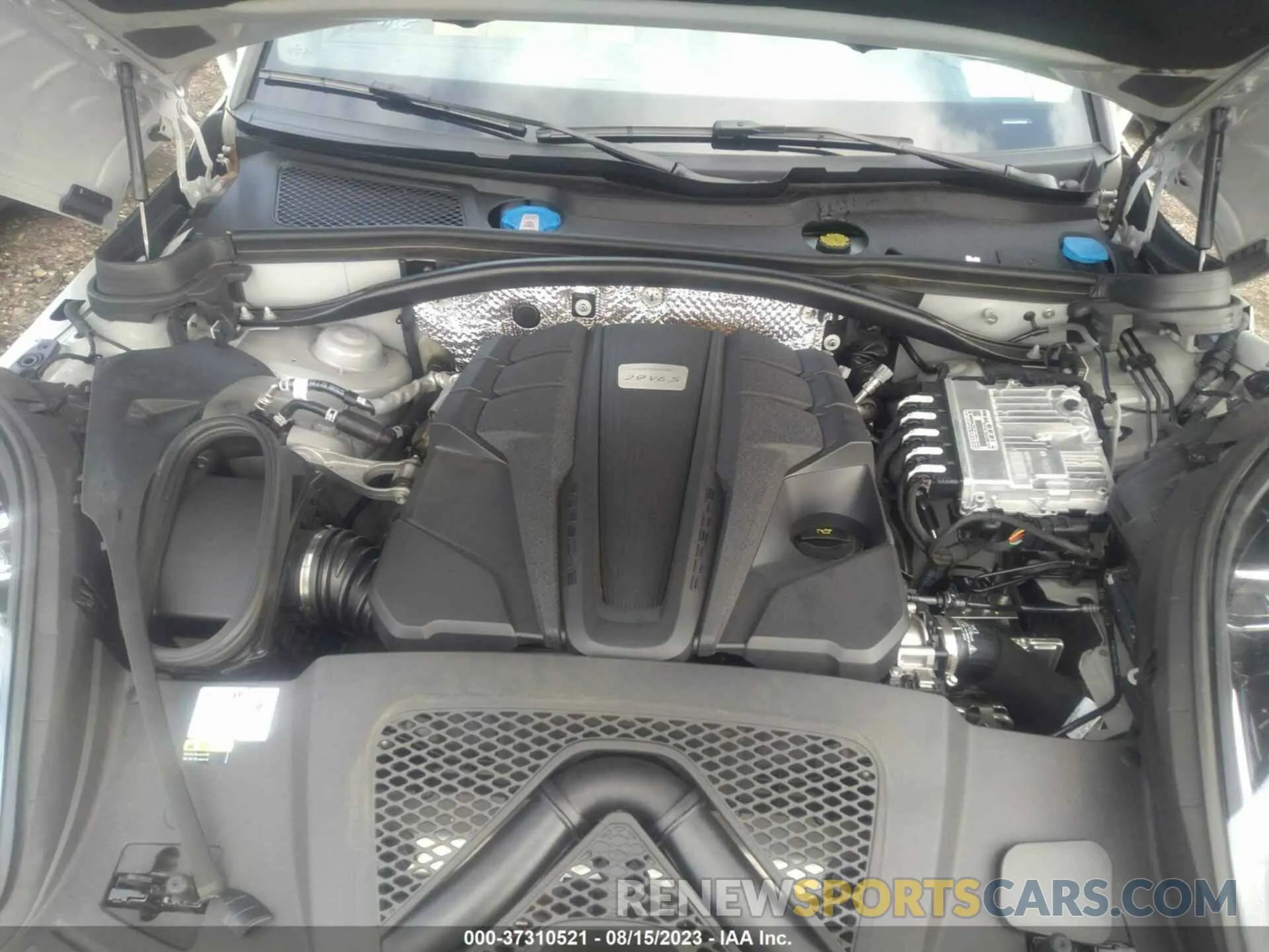 10 Photograph of a damaged car WP1AG2A59NLB24102 PORSCHE MACAN 2022