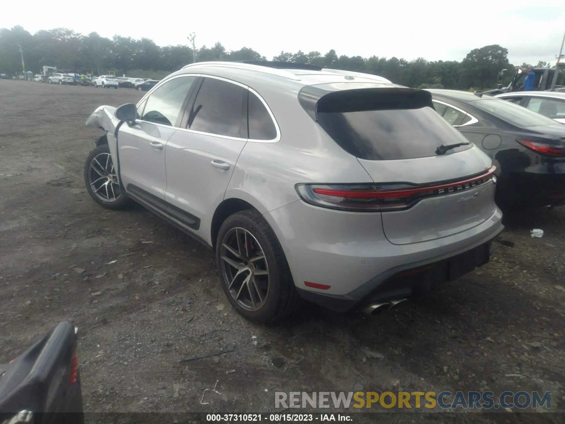 3 Photograph of a damaged car WP1AG2A59NLB24102 PORSCHE MACAN 2022