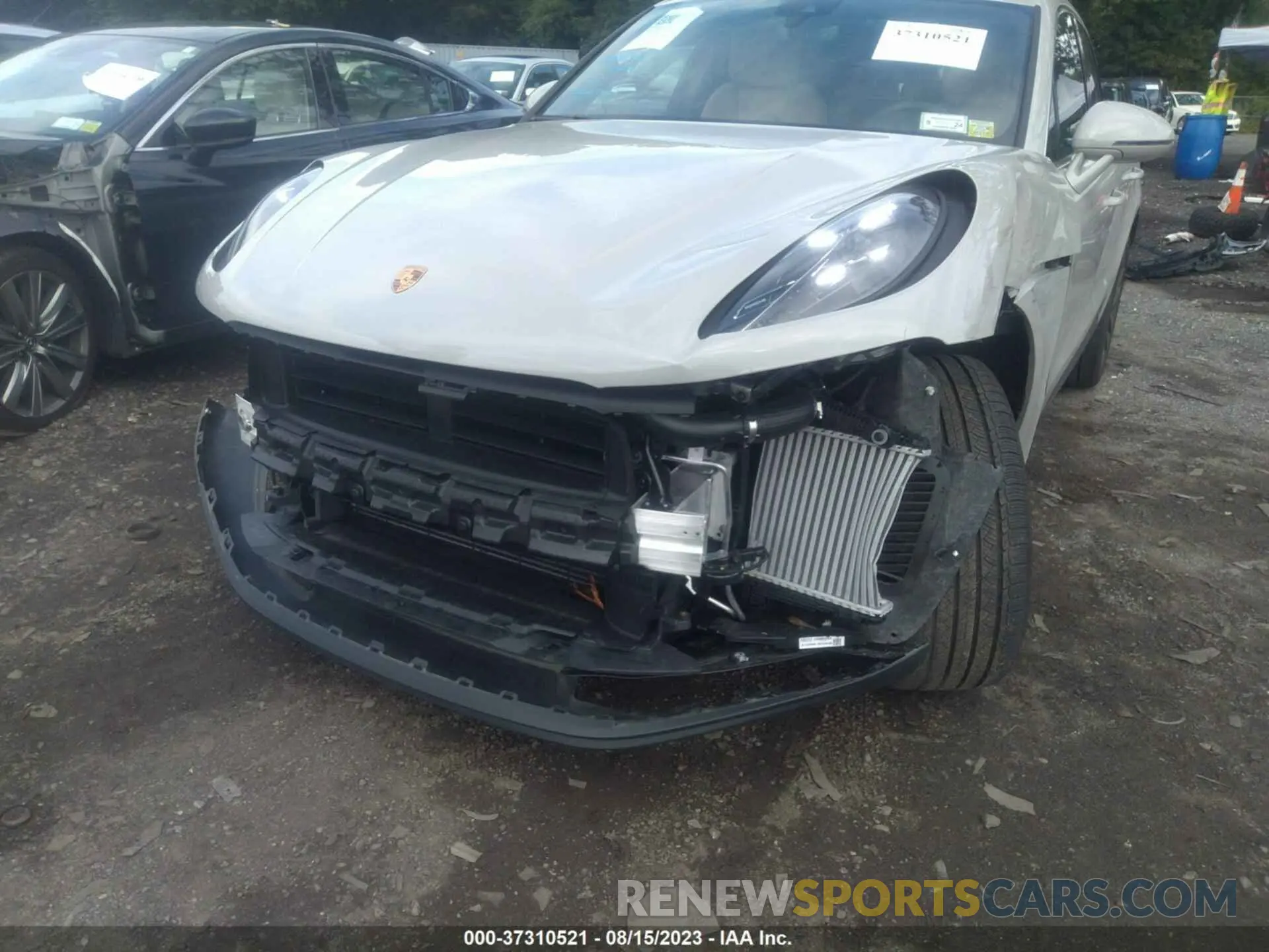 6 Photograph of a damaged car WP1AG2A59NLB24102 PORSCHE MACAN 2022
