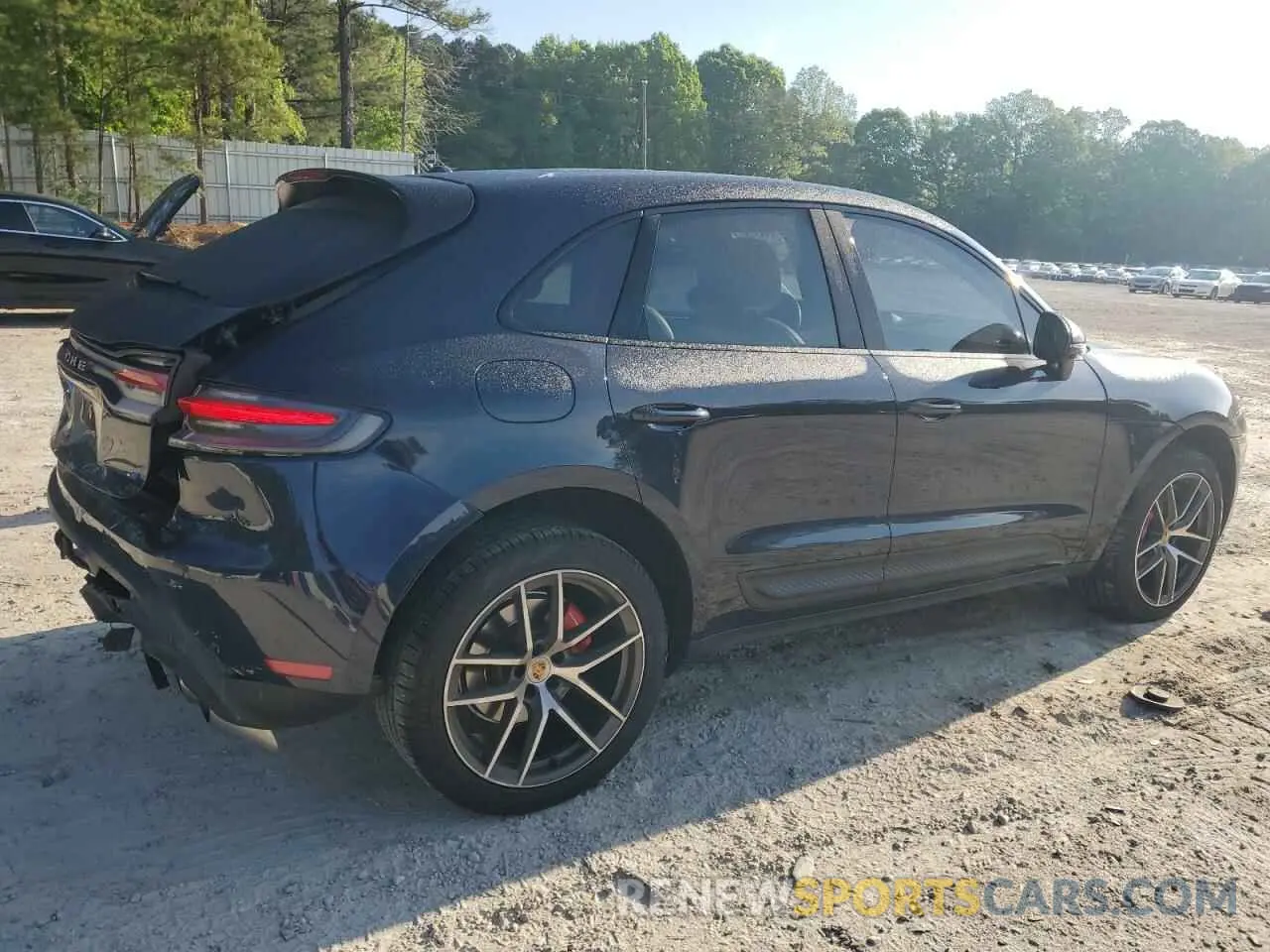 3 Фотография поврежденного автомобиля WP1AG2A5XNLB23833 PORSCHE MACAN 2022