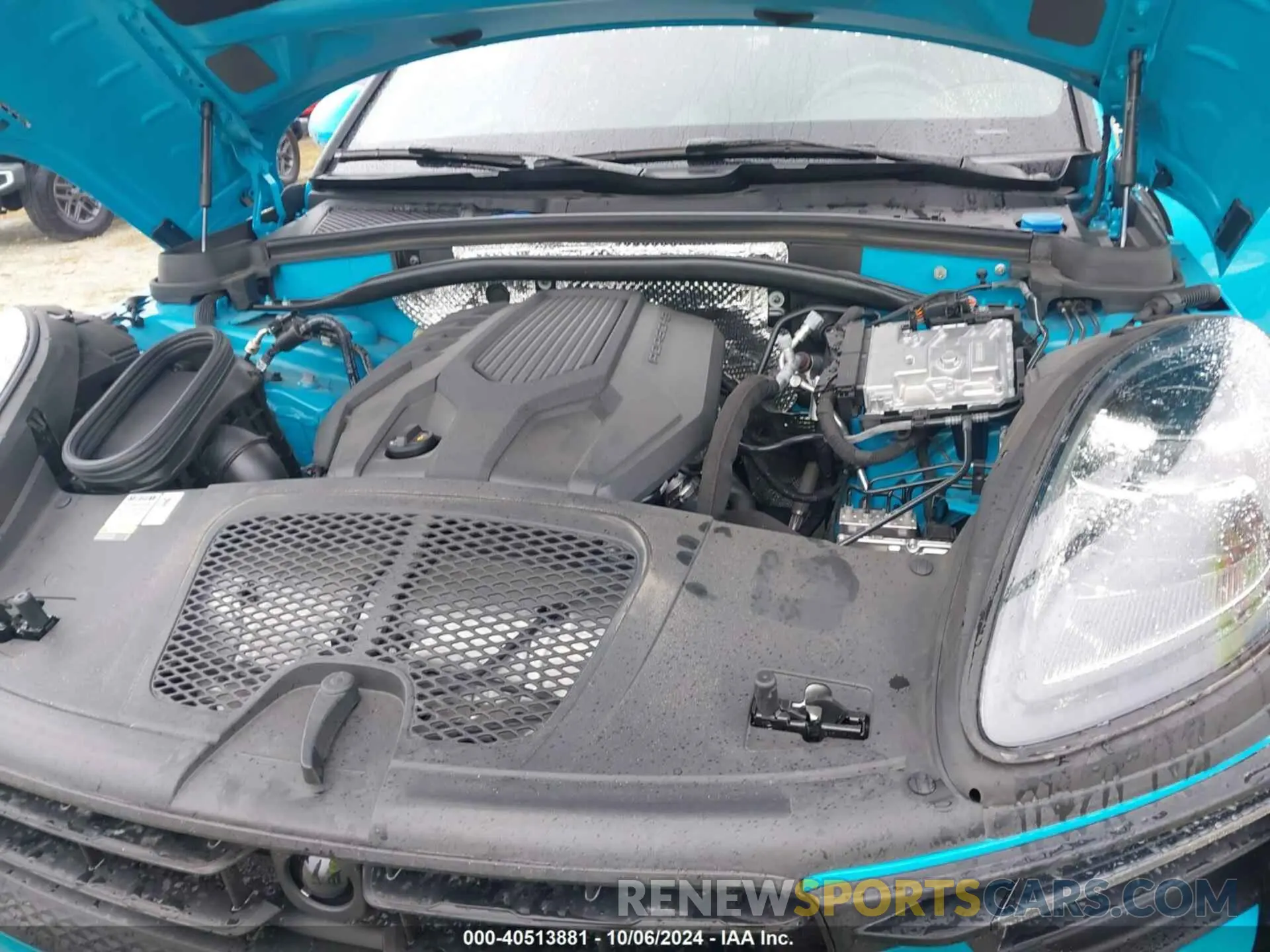 10 Photograph of a damaged car WP1AA2A50PLB03238 PORSCHE MACAN 2023
