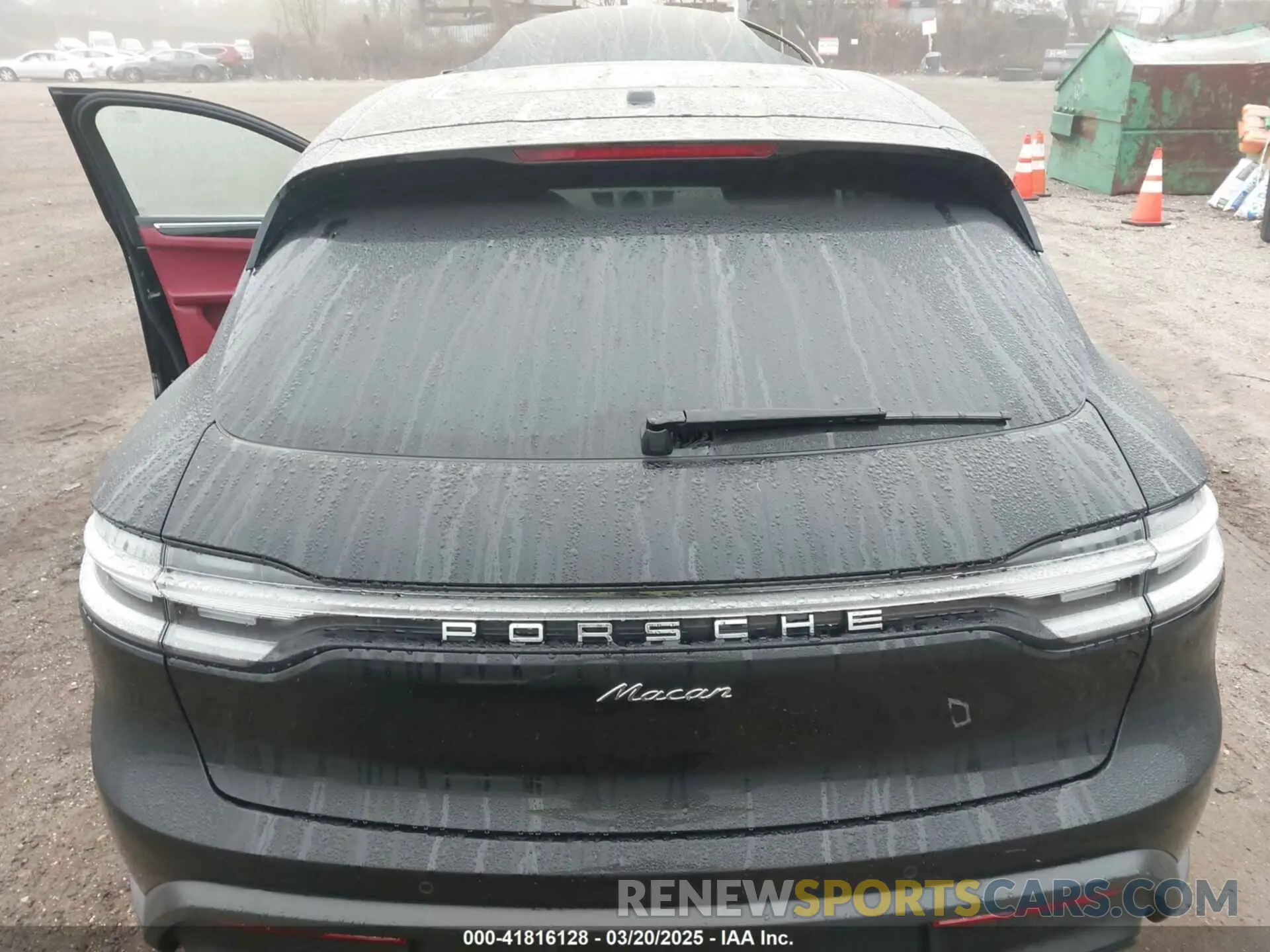 16 Photograph of a damaged car WP1AA2A52PLB09848 PORSCHE MACAN 2023