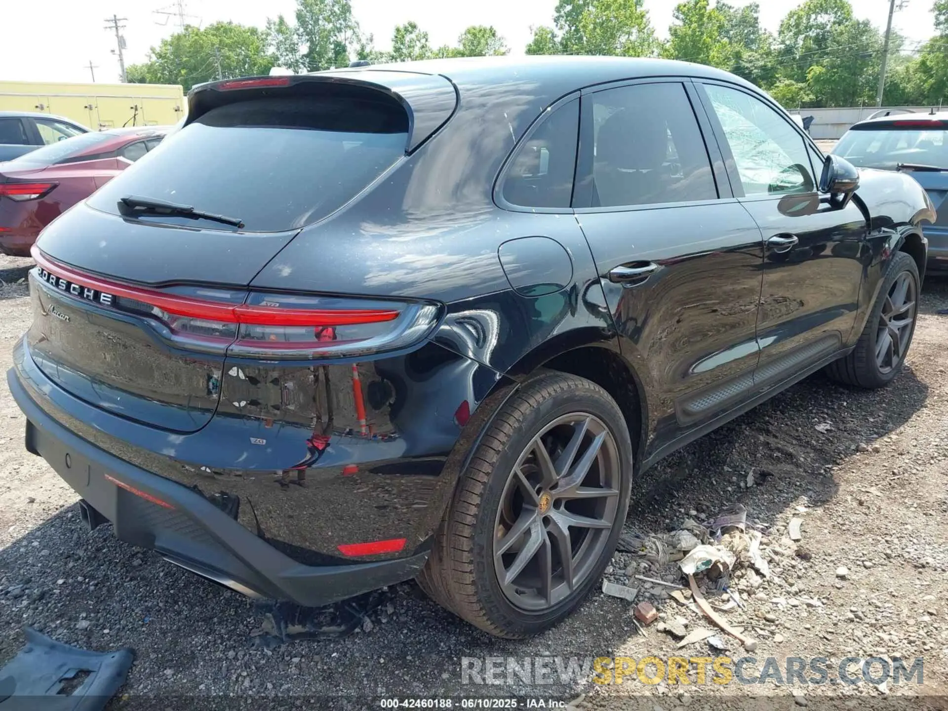 4 Фотография поврежденного автомобиля WP1AA2A56PLB03471 PORSCHE MACAN 2023