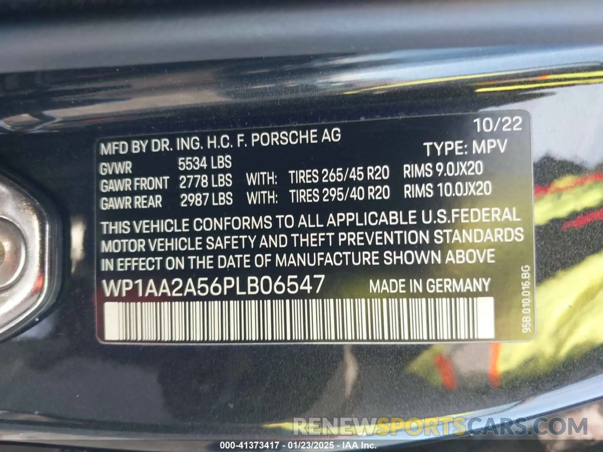 9 Photograph of a damaged car WP1AA2A56PLB06547 PORSCHE MACAN 2023