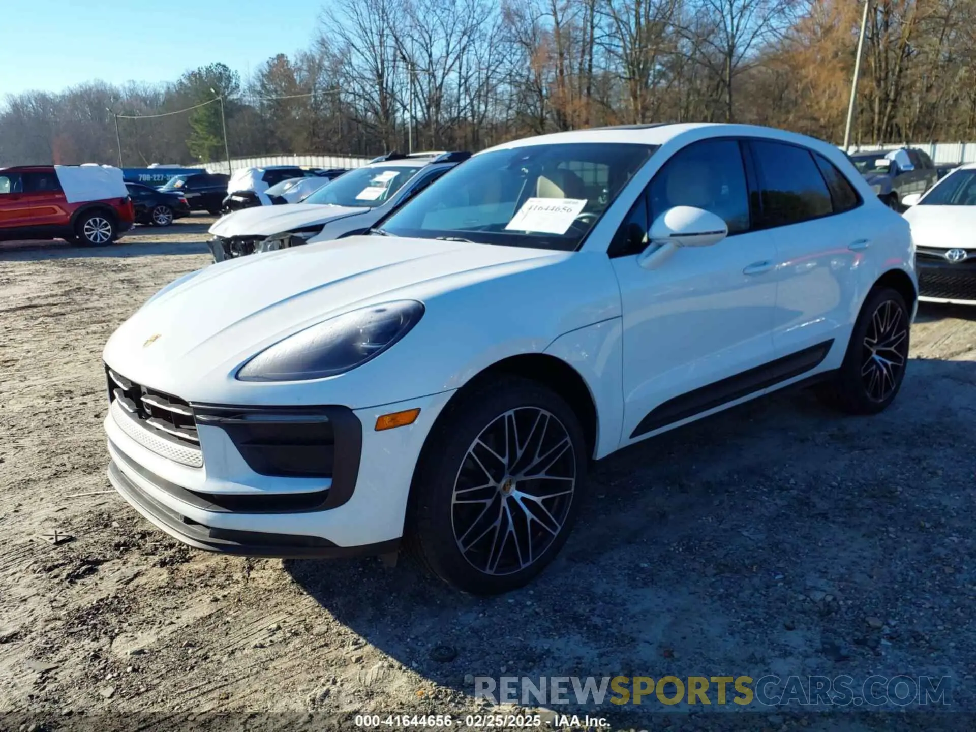 2 Фотография поврежденного автомобиля WP1AA2A58PLB05187 PORSCHE MACAN 2023