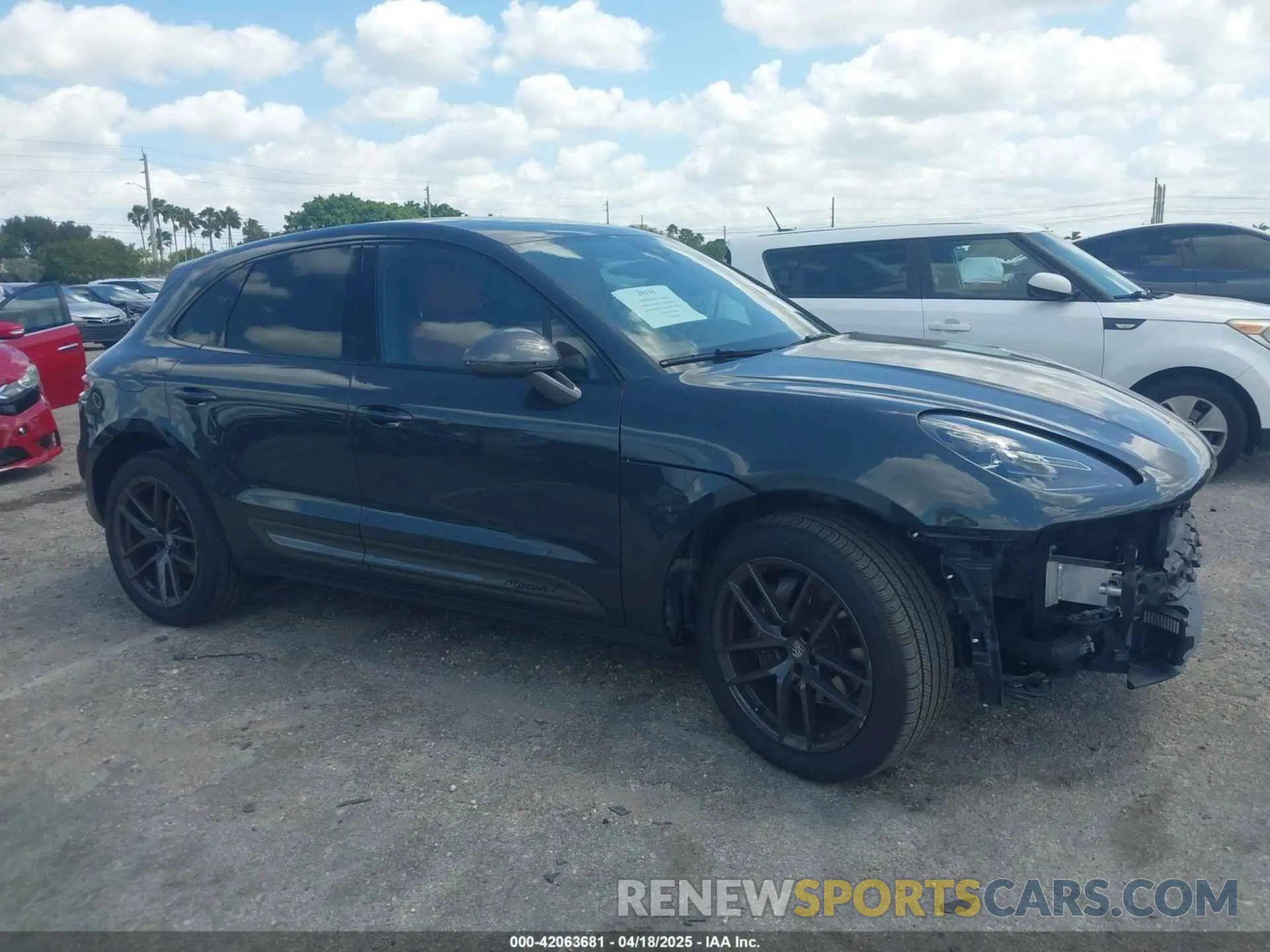 1 Фотография поврежденного автомобиля WP1AA2A5XPLB02680 PORSCHE MACAN 2023