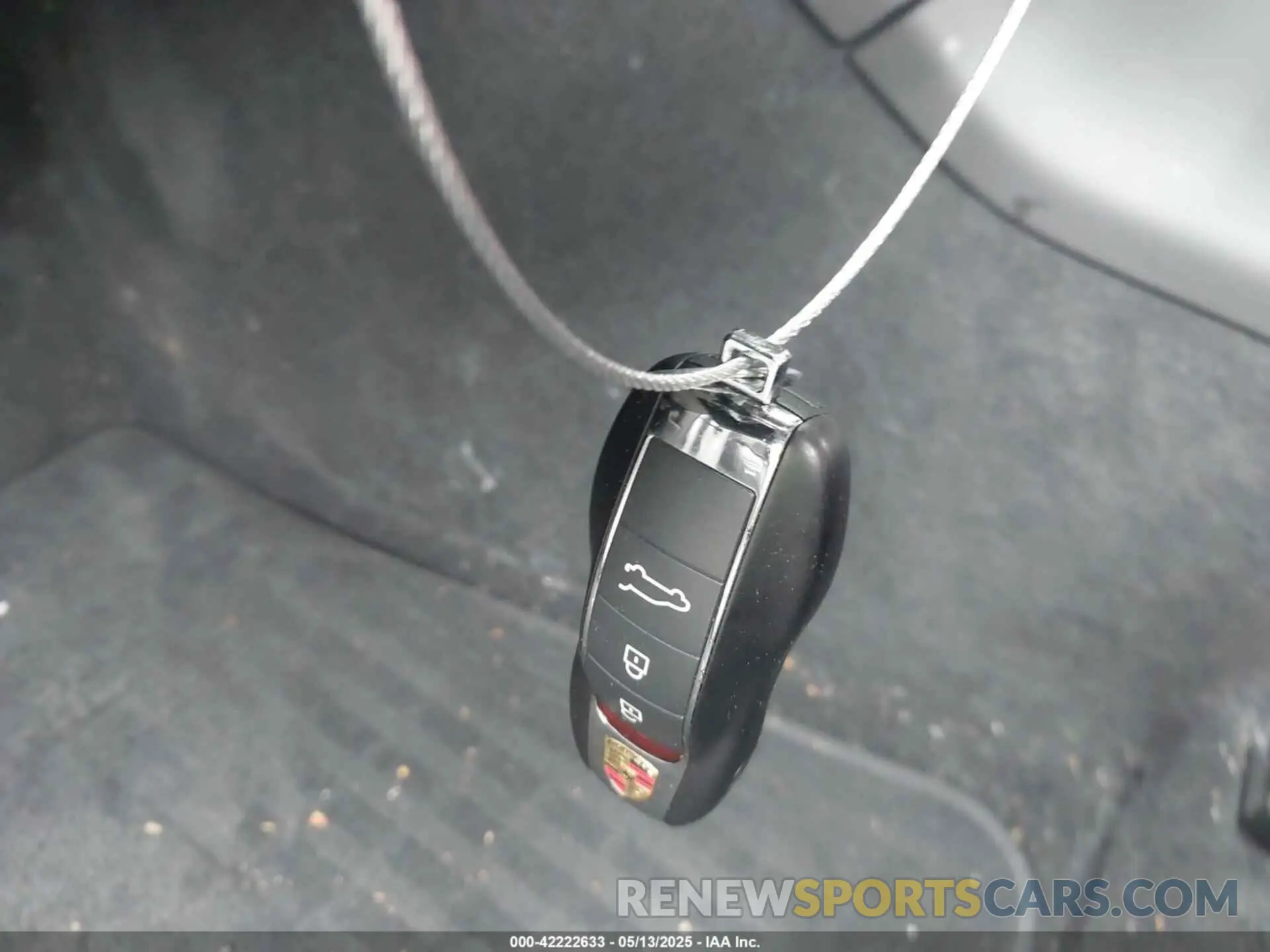11 Photograph of a damaged car WP1AA2A5XPLB21908 PORSCHE MACAN 2023