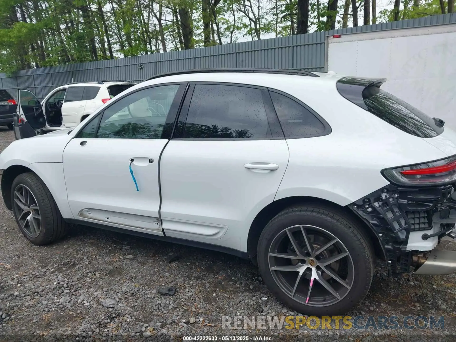 14 Photograph of a damaged car WP1AA2A5XPLB21908 PORSCHE MACAN 2023