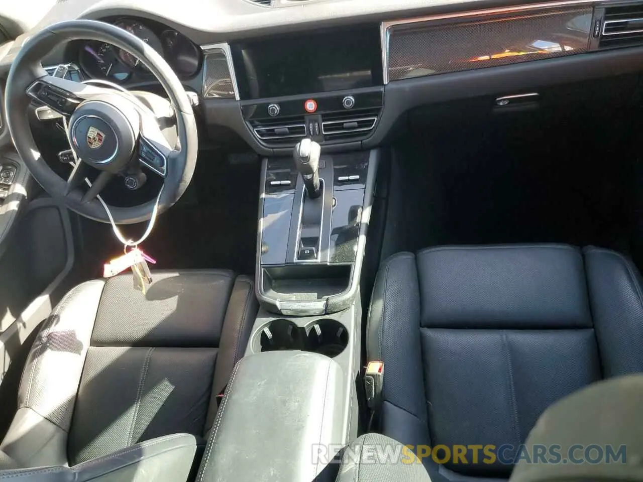 8 Photograph of a damaged car WP1AF2A52PLB57318 PORSCHE MACAN 2023