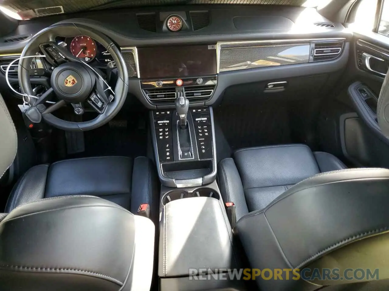 8 Фотография поврежденного автомобиля WP1AF2A55PLB55014 PORSCHE MACAN 2023