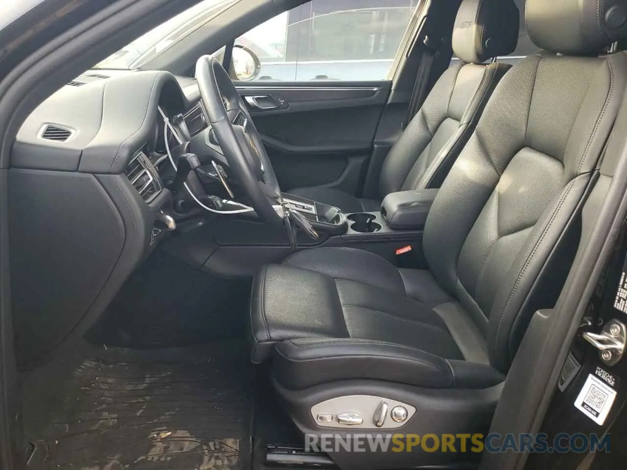 7 Photograph of a damaged car WP1AF2A5XPLB57440 PORSCHE MACAN 2023