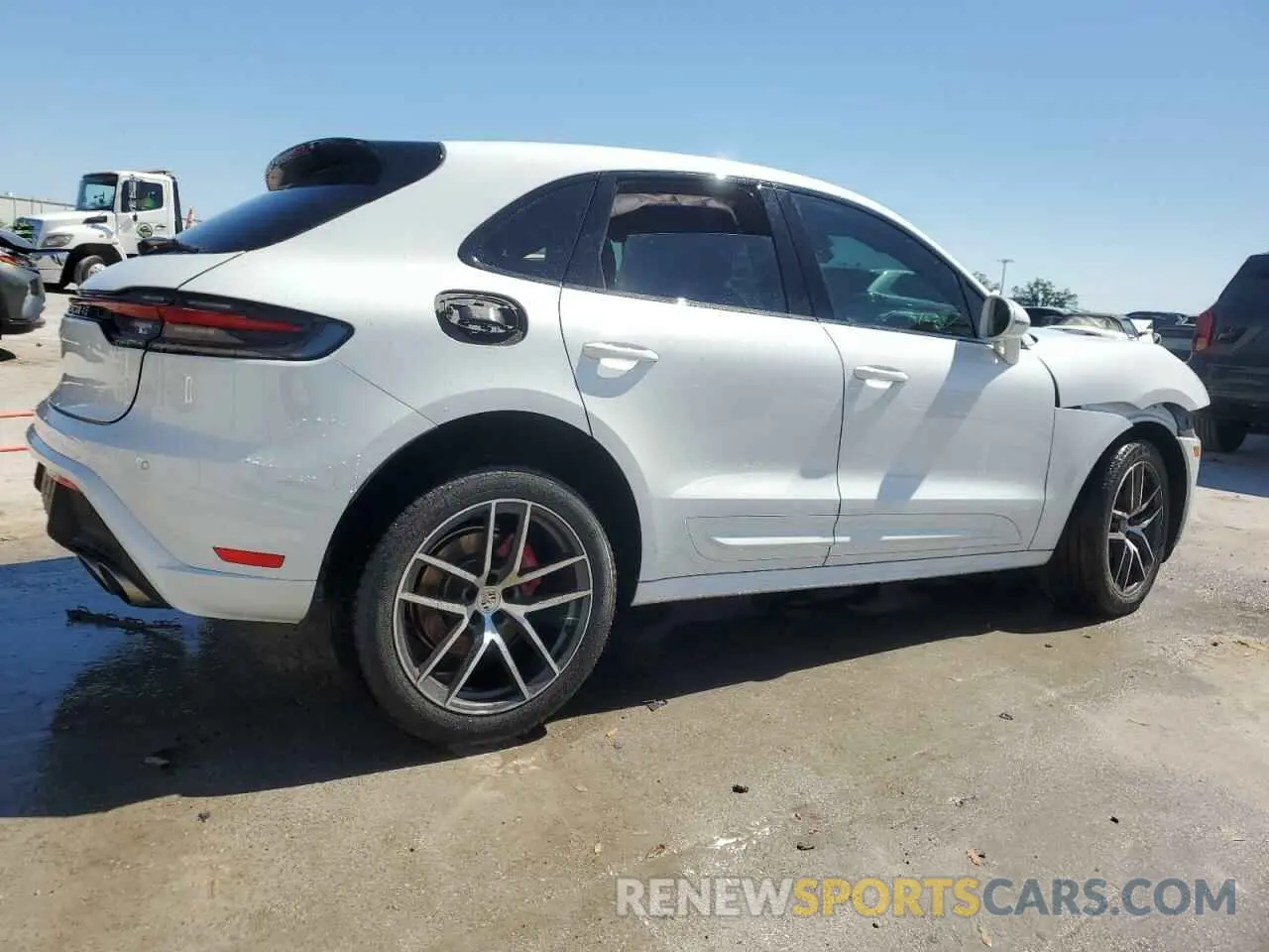3 Photograph of a damaged car WP1AG2A50PLB36397 PORSCHE MACAN 2023