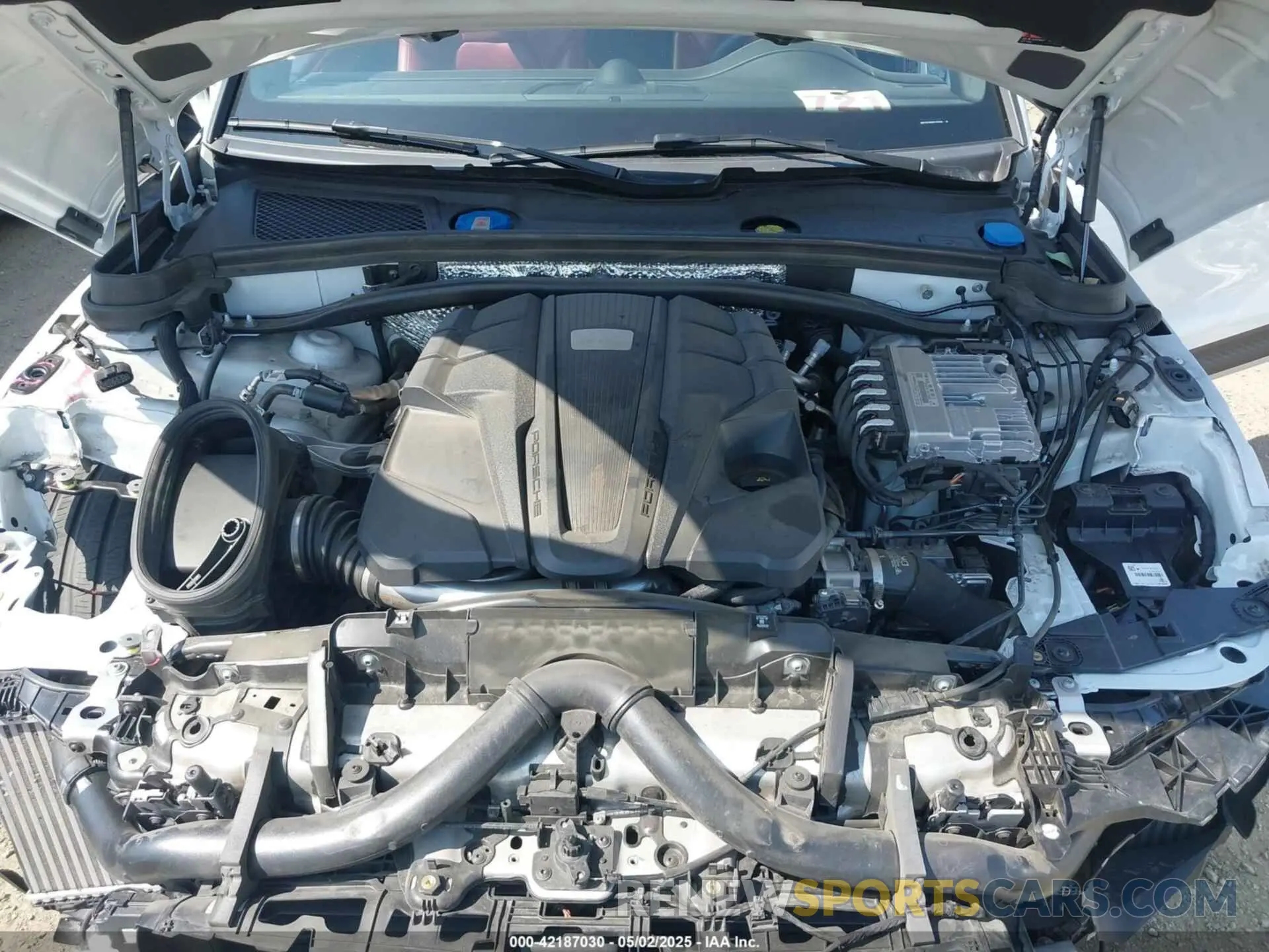 10 Photograph of a damaged car WP1AG2A50PLB38795 PORSCHE MACAN 2023