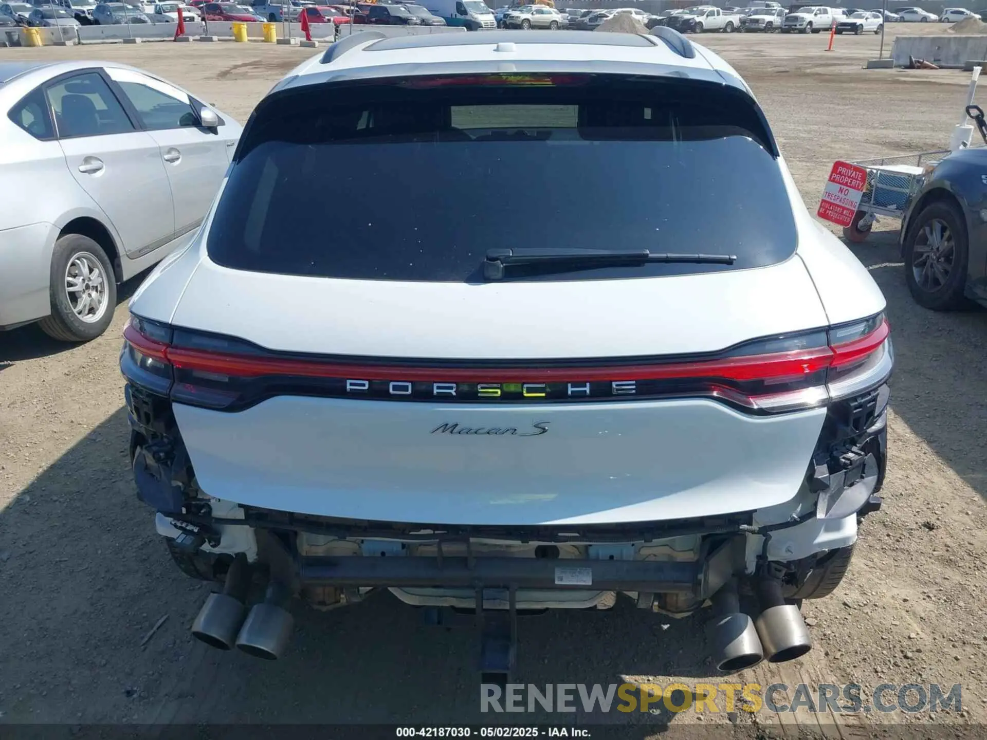 17 Photograph of a damaged car WP1AG2A50PLB38795 PORSCHE MACAN 2023