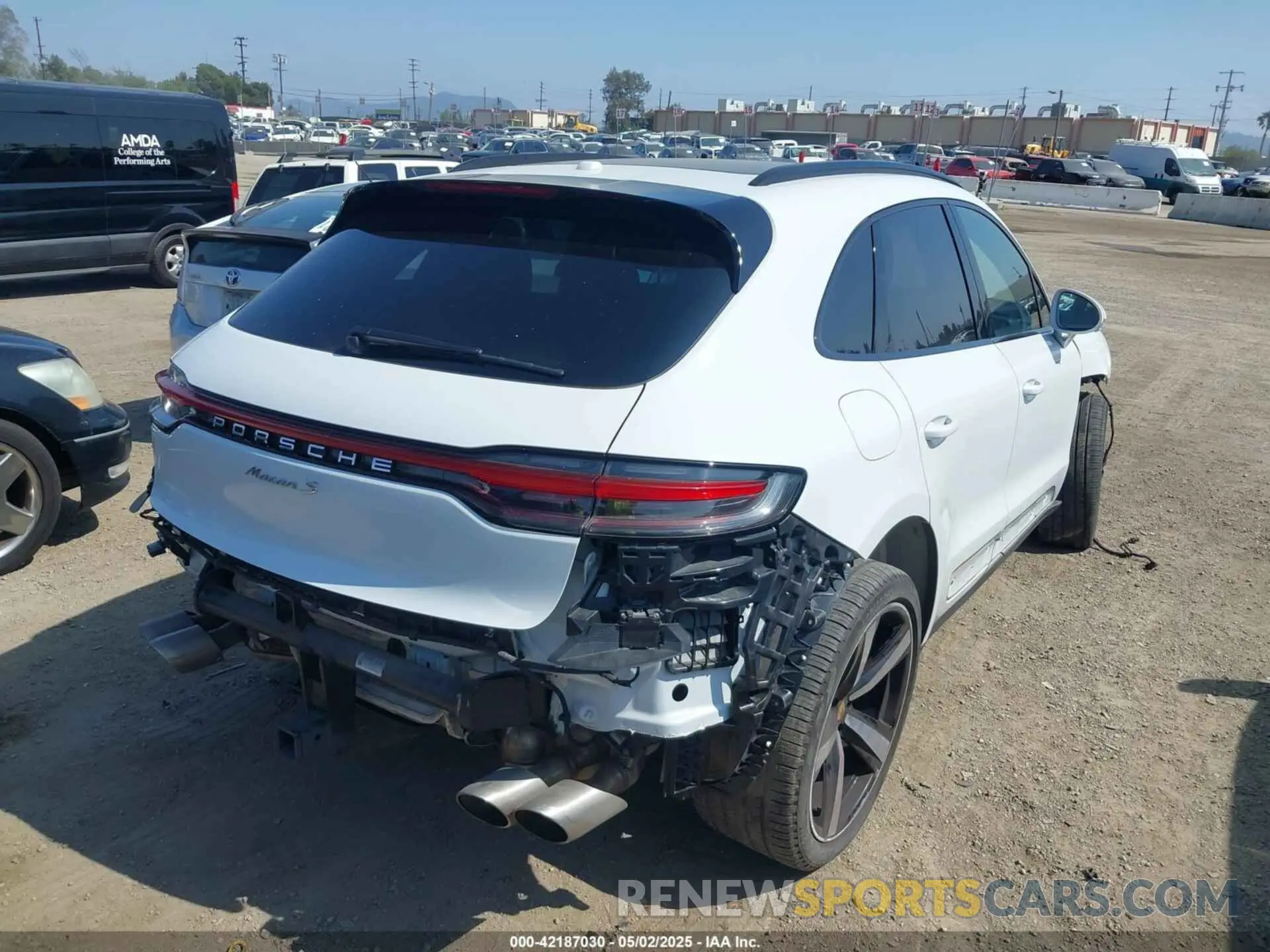 4 Photograph of a damaged car WP1AG2A50PLB38795 PORSCHE MACAN 2023