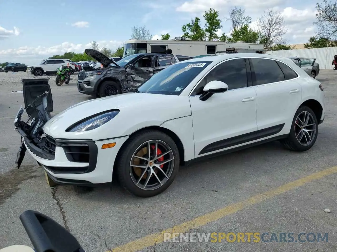 1 Photograph of a damaged car WP1AG2A51PLB40569 PORSCHE MACAN 2023