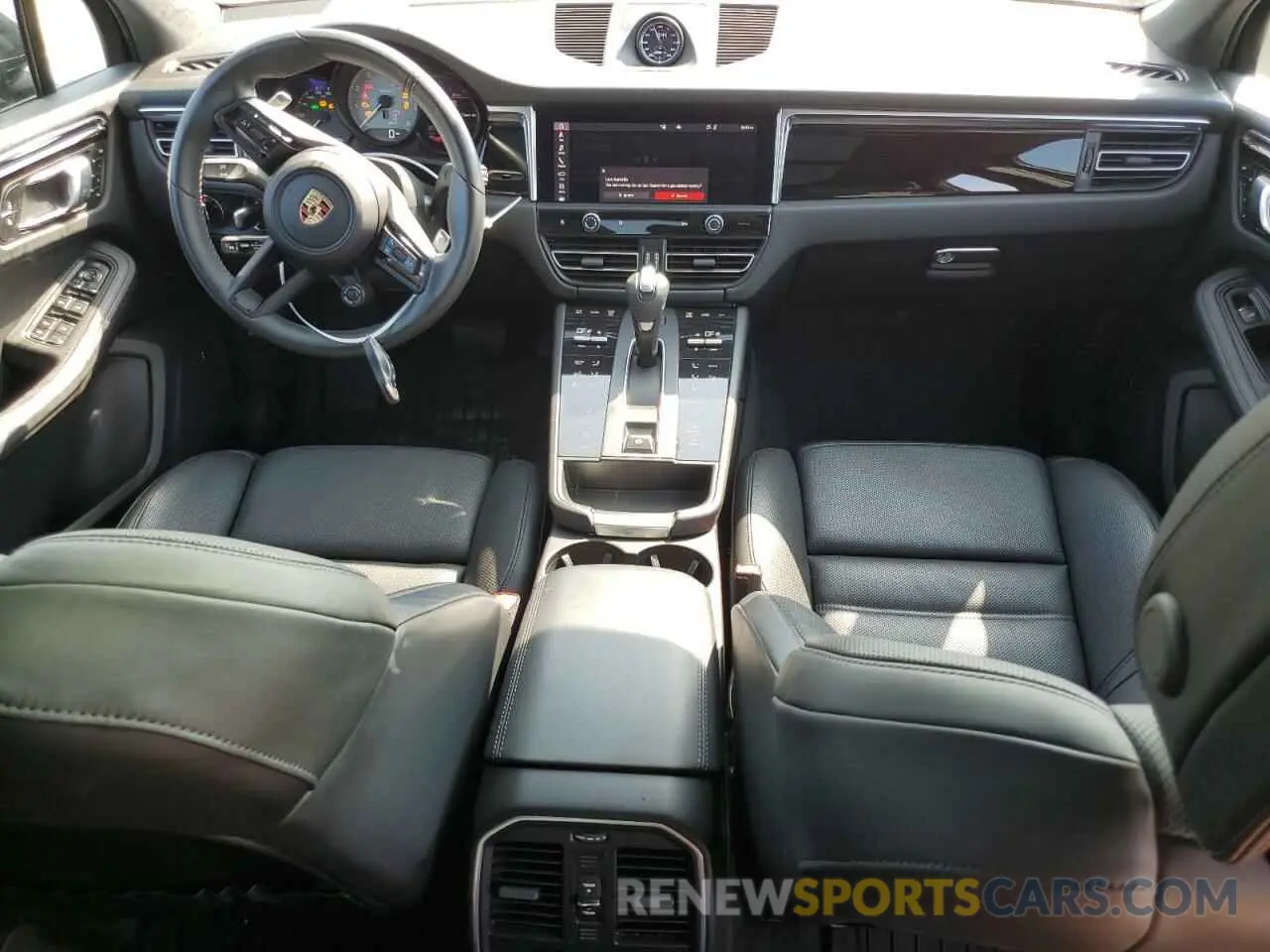 8 Photograph of a damaged car WP1AG2A56PLB35576 PORSCHE MACAN 2023