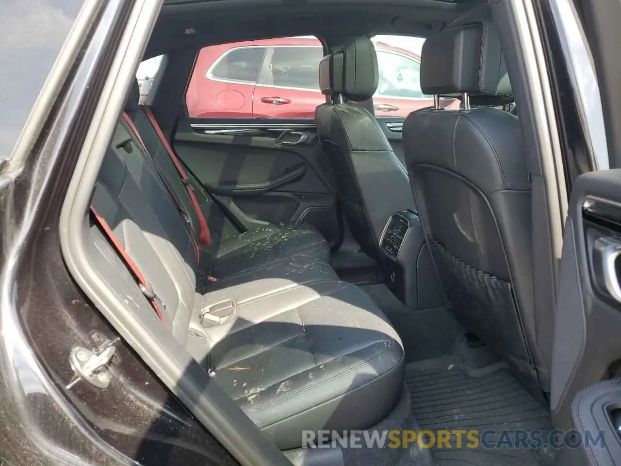 11 Photograph of a damaged car WP1AG2A56PLB38395 PORSCHE MACAN 2023