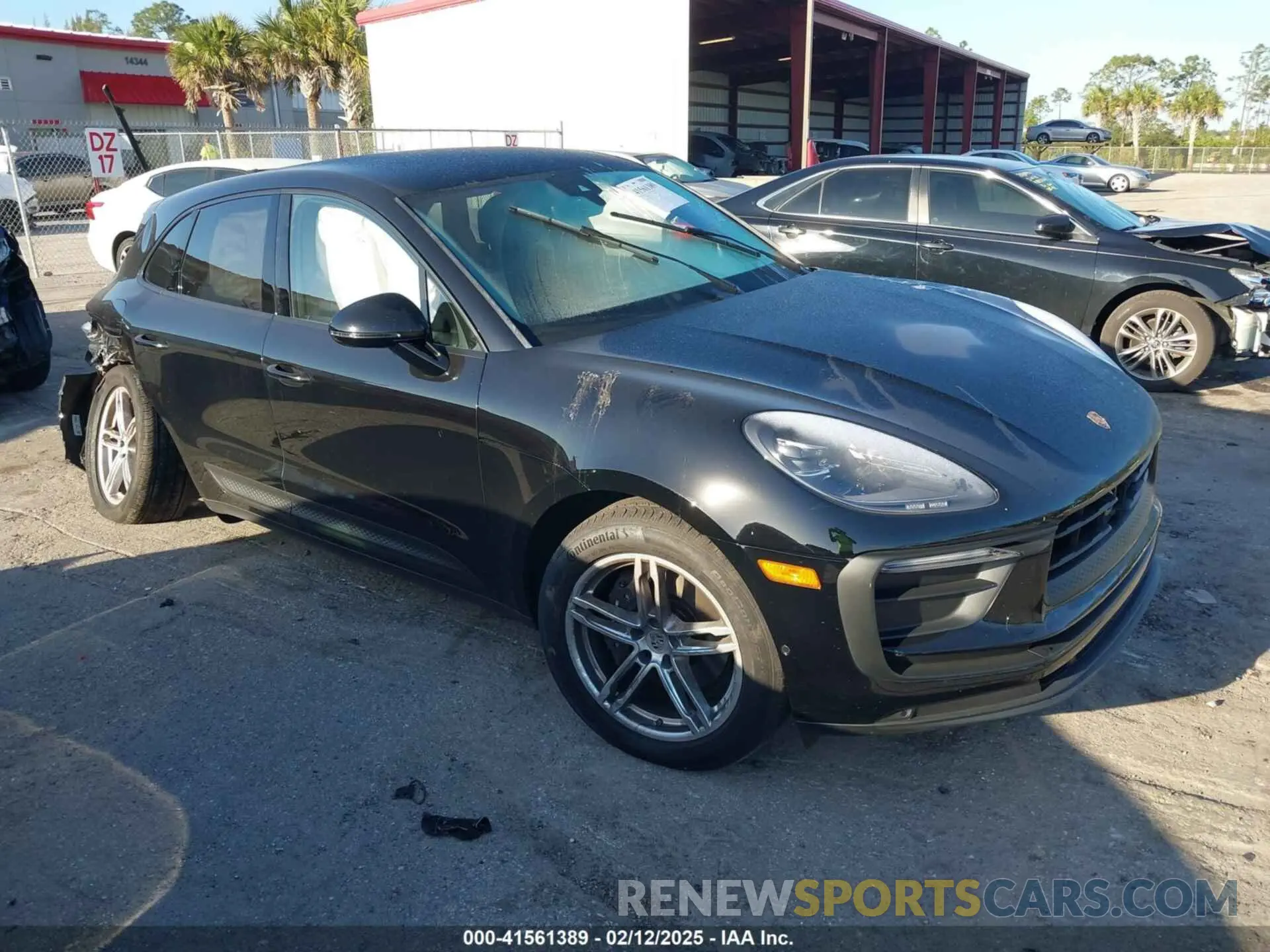 1 Photograph of a damaged car WP1AA2A51RLB13361 PORSCHE MACAN 2024