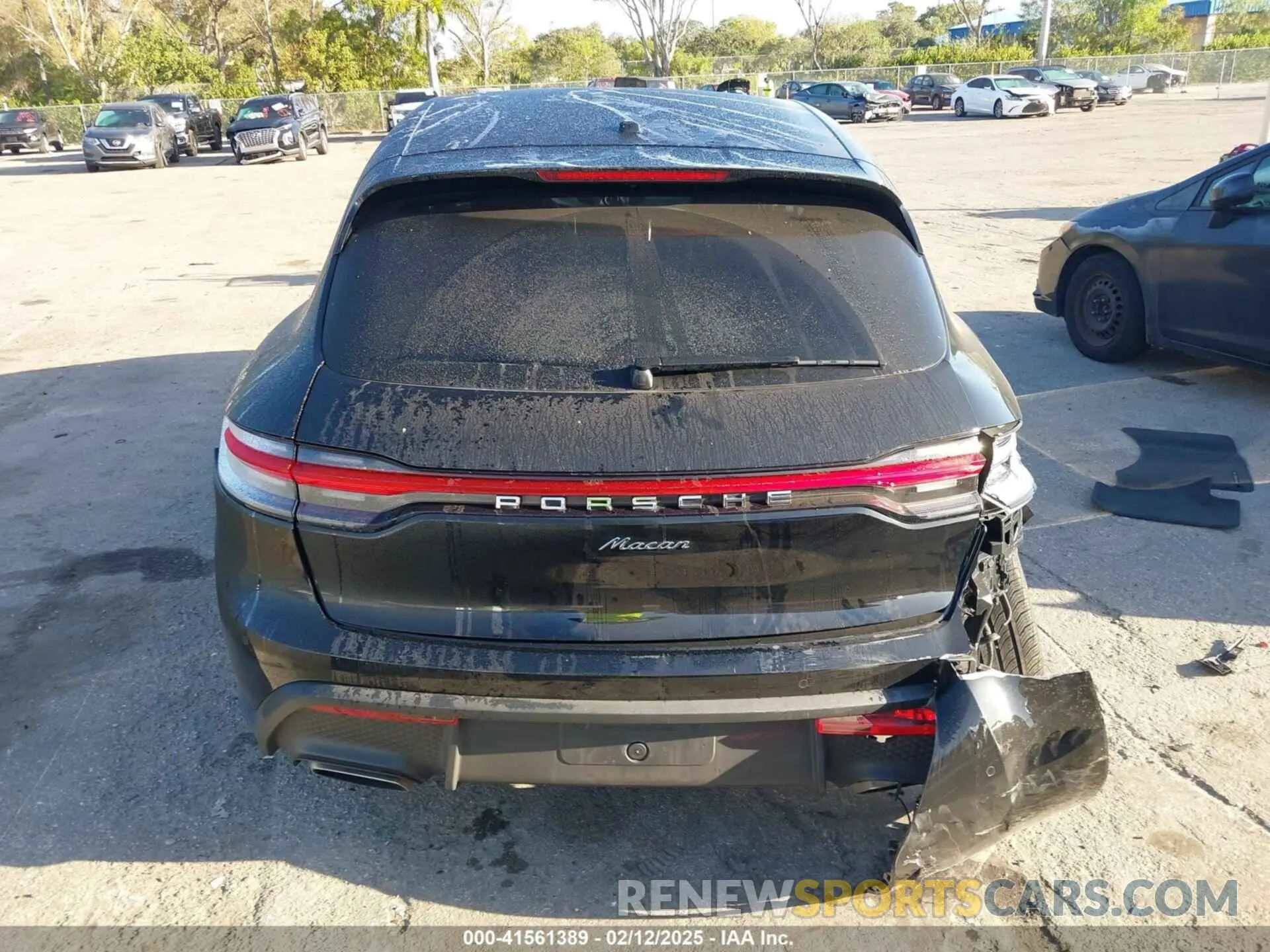 16 Photograph of a damaged car WP1AA2A51RLB13361 PORSCHE MACAN 2024