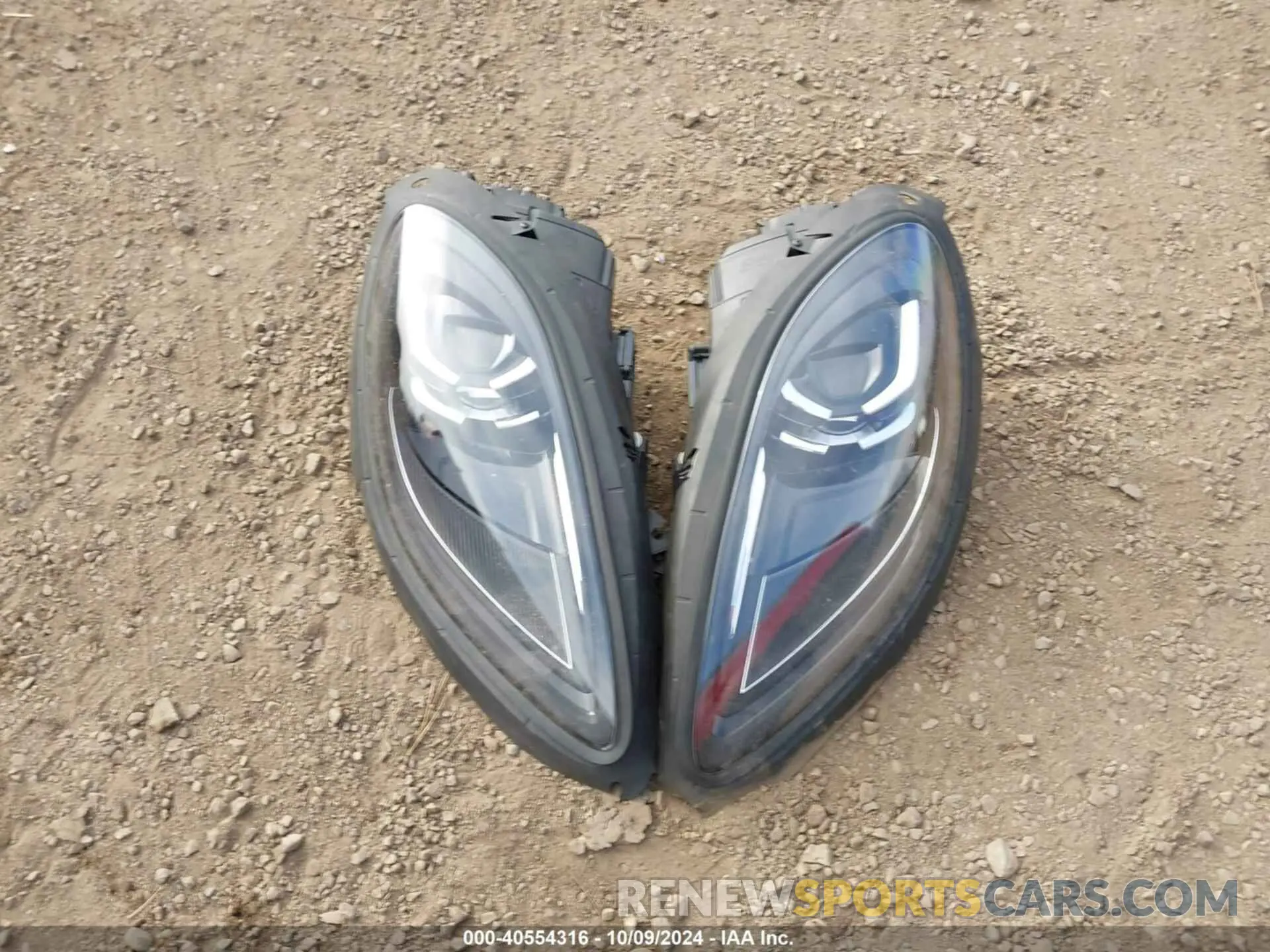 12 Фотография поврежденного автомобиля WP1AA2A52RLB01669 PORSCHE MACAN 2024
