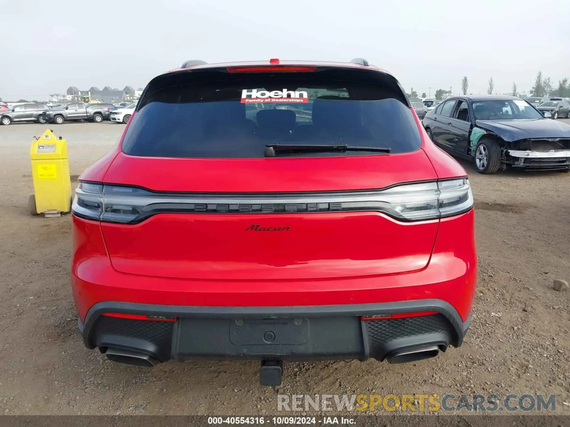 17 Фотография поврежденного автомобиля WP1AA2A52RLB01669 PORSCHE MACAN 2024