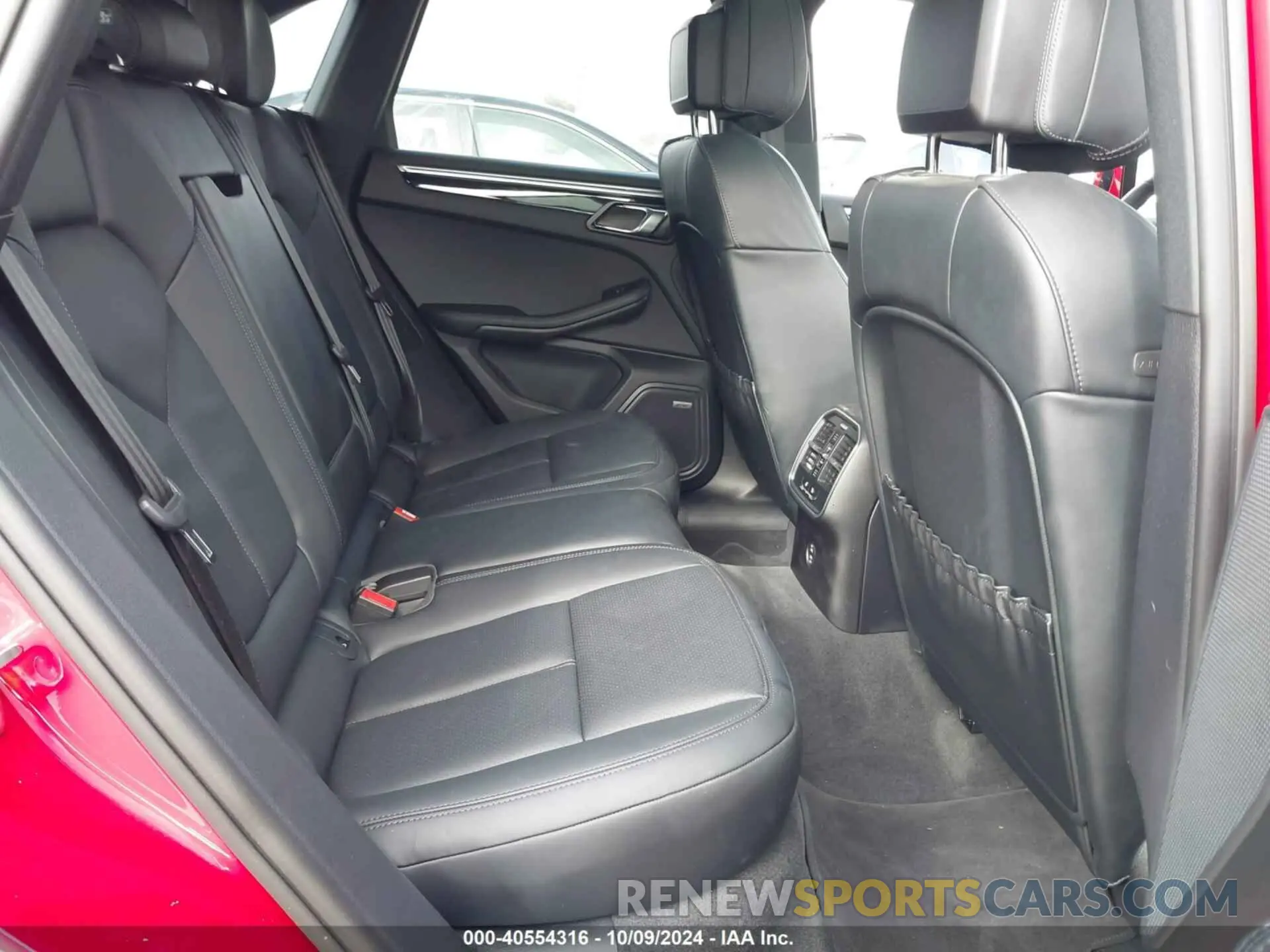8 Фотография поврежденного автомобиля WP1AA2A52RLB01669 PORSCHE MACAN 2024