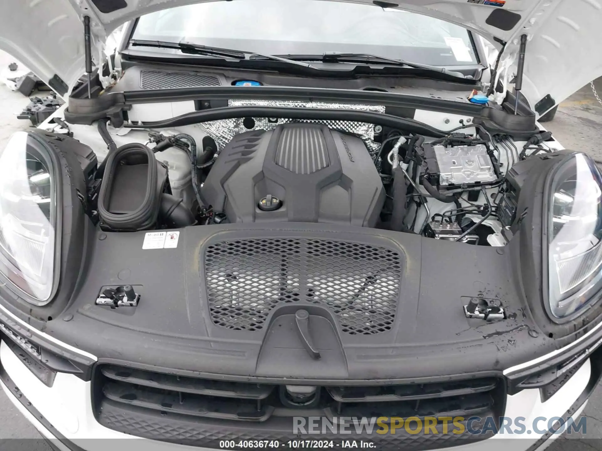10 Фотография поврежденного автомобиля WP1AA2A53RLB07545 PORSCHE MACAN 2024