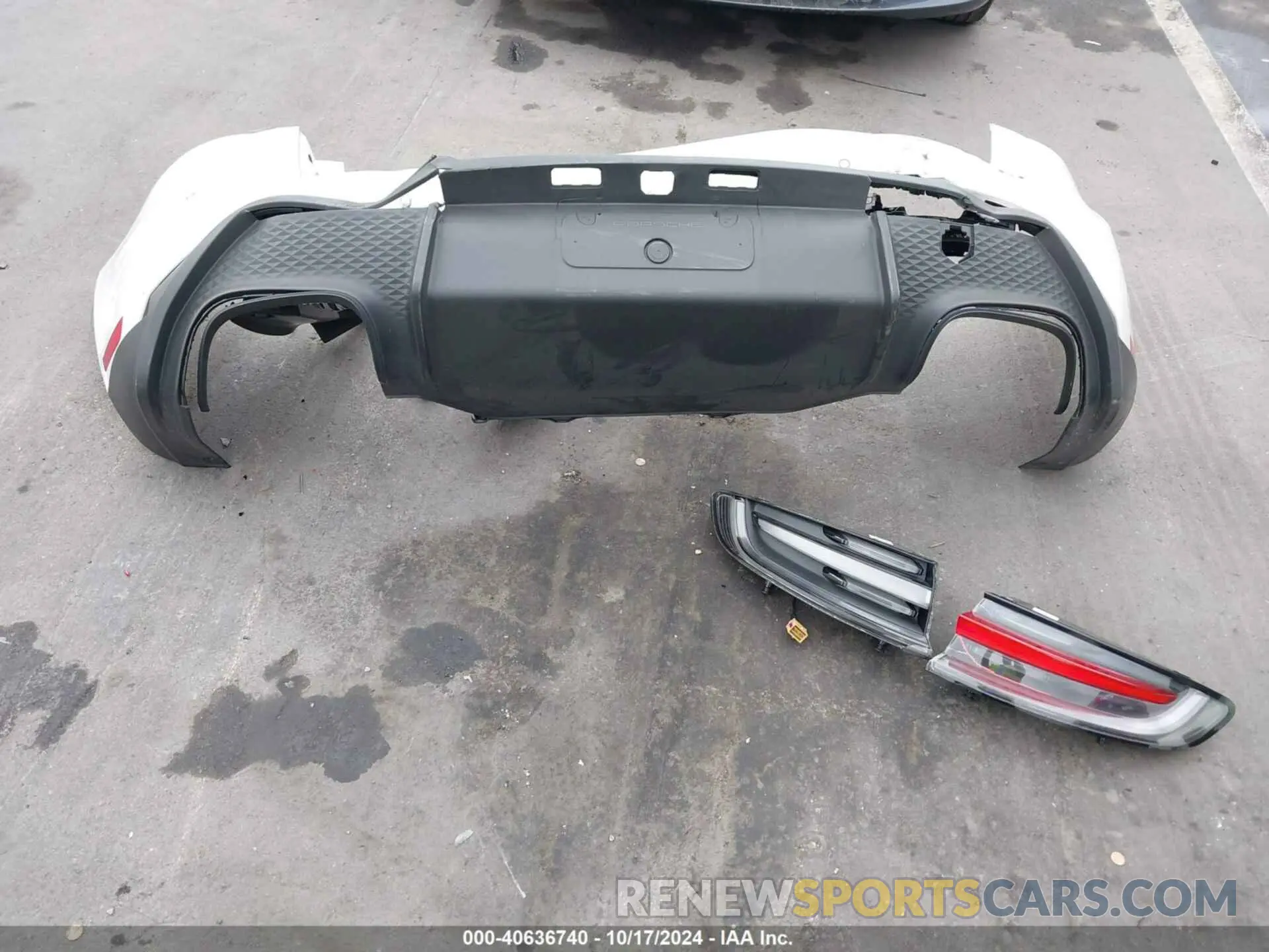 12 Фотография поврежденного автомобиля WP1AA2A53RLB07545 PORSCHE MACAN 2024